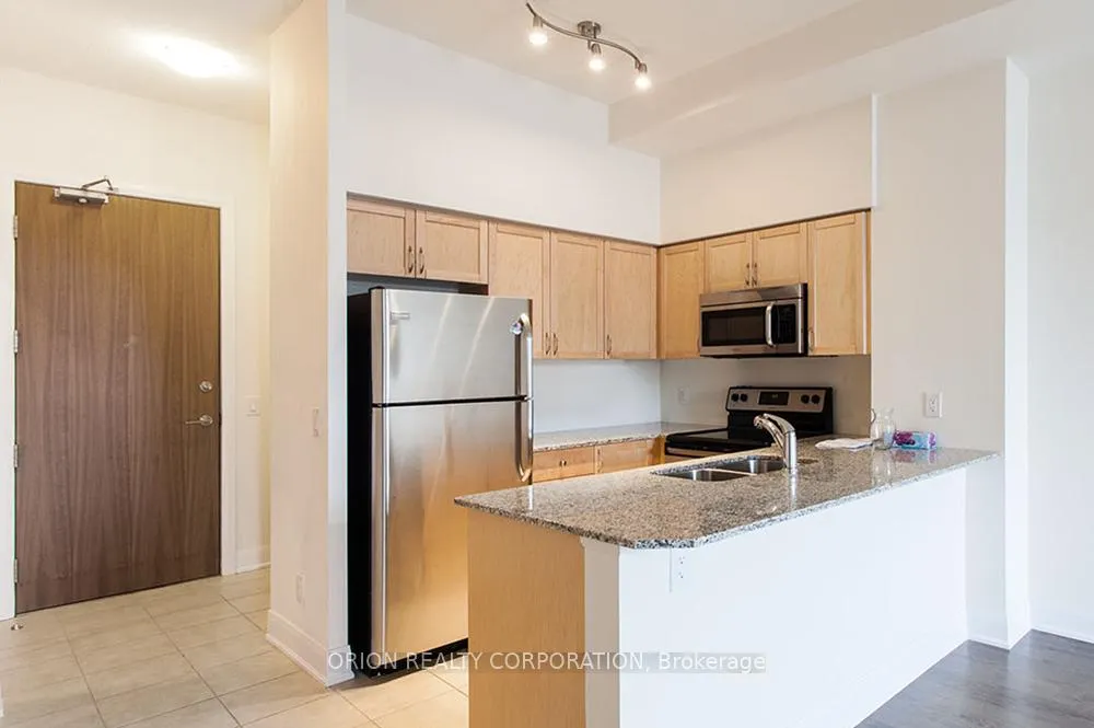 Photo 4 of Unit 215, 4700 Highway 7 Road, Vaughan, East Woodbridge — HOMEH