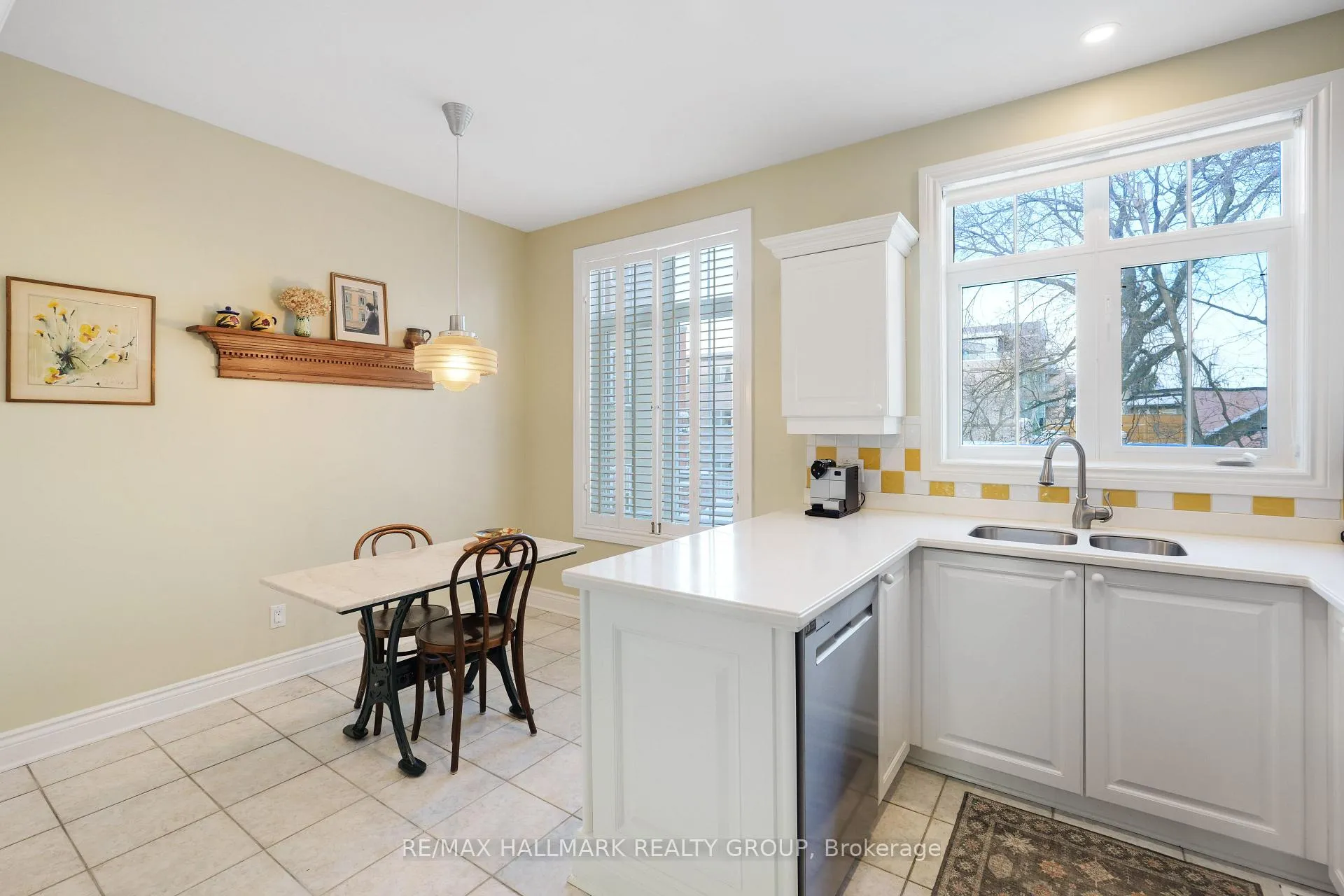Photo 17 of Unit 4, 5 Harvey Street, Ottawa, Ottawa East — HOMEH