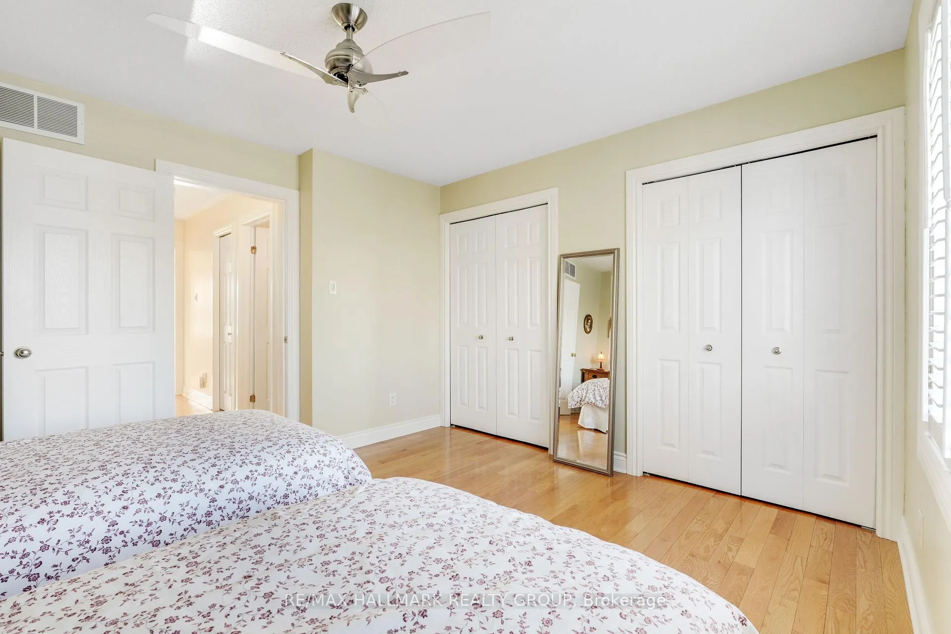 Photo 27 of Unit 4, 5 Harvey Street, Ottawa, Ottawa East — HOMEH