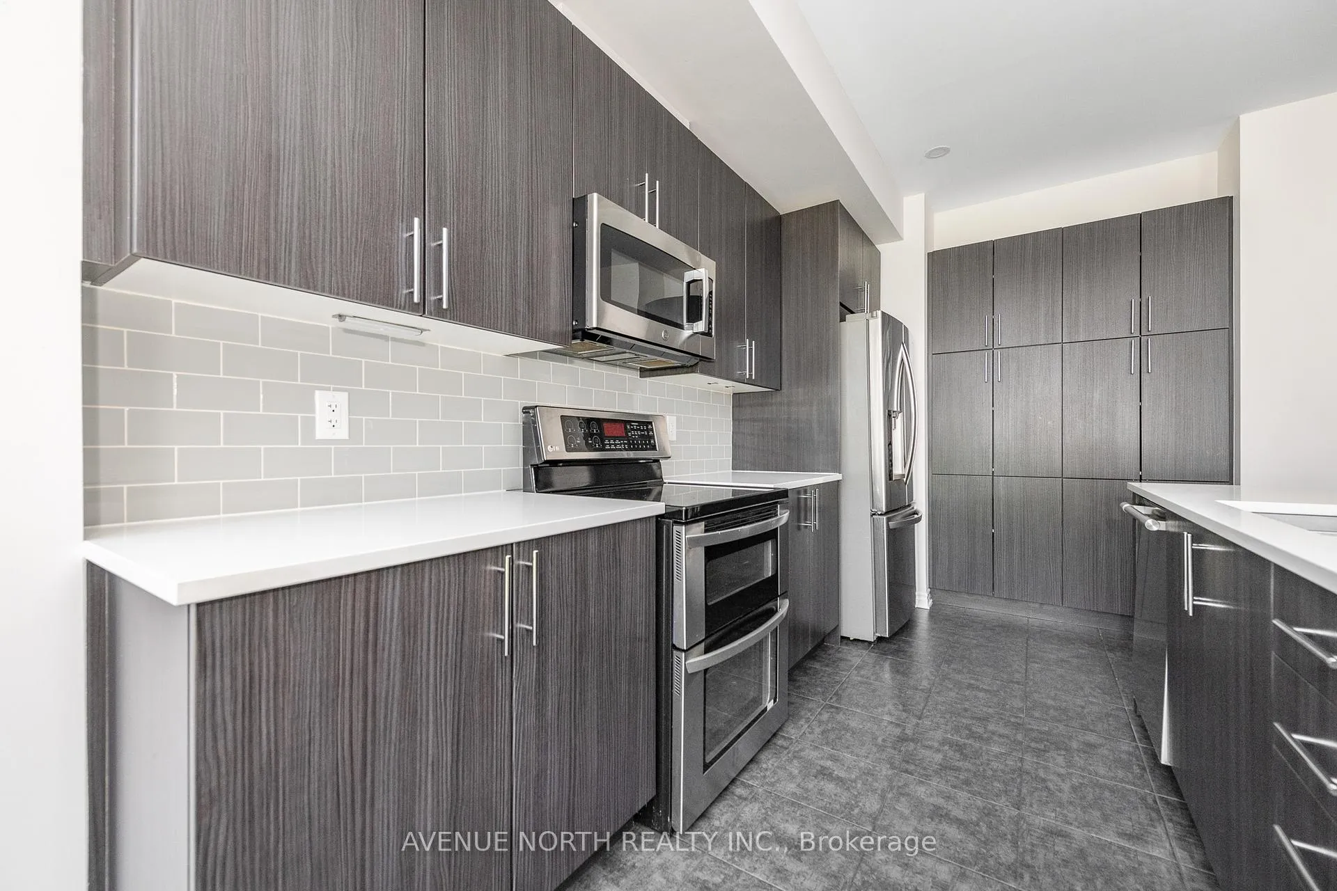 Photo 19 of 1024 Kijik Crescent, Ottawa, Blossom Park/Kemp Park/Findlay Creek — HOMEH
