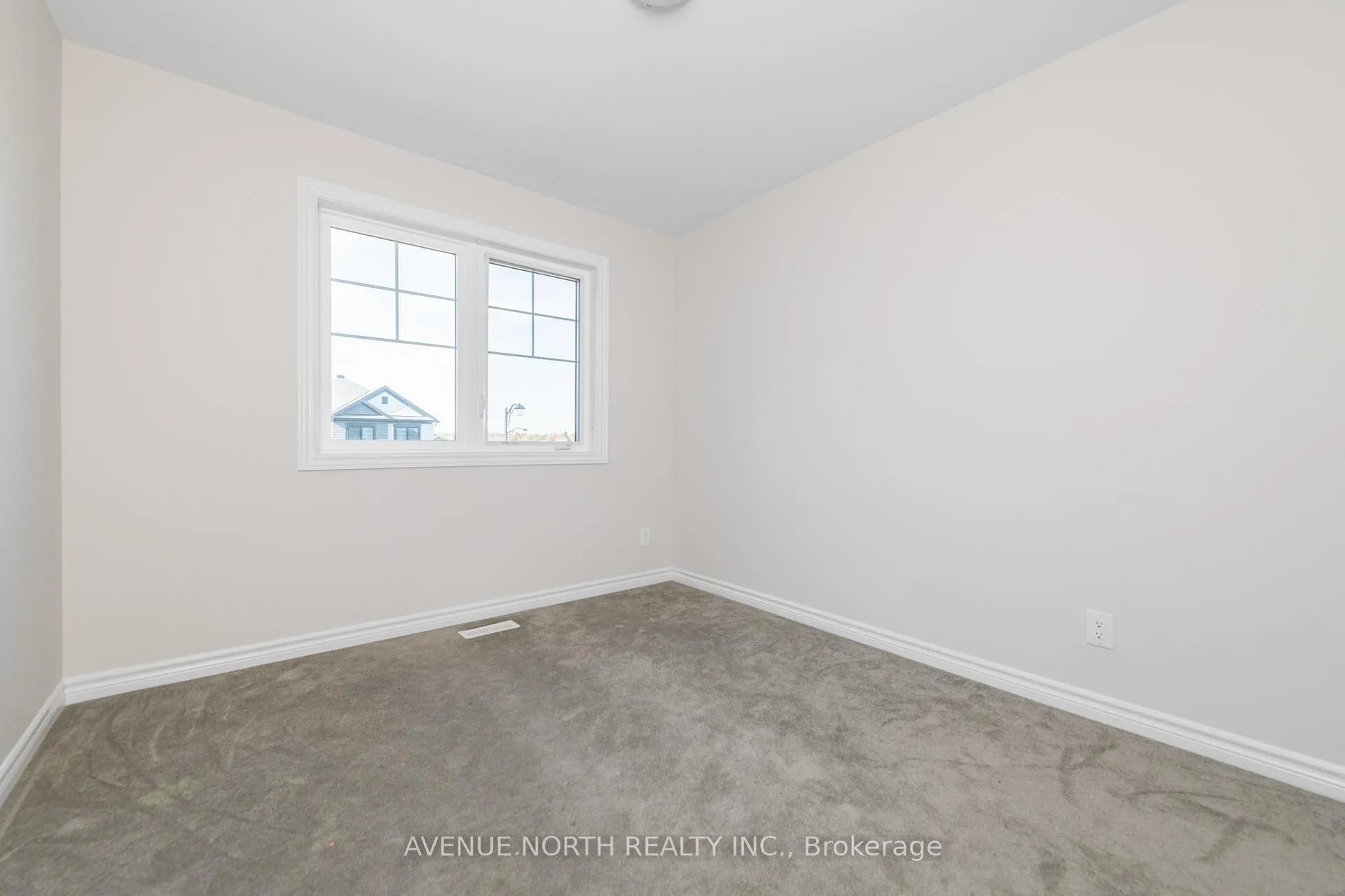 Photo 29 of 1024 Kijik Crescent, Ottawa, Blossom Park/Kemp Park/Findlay Creek — HOMEH