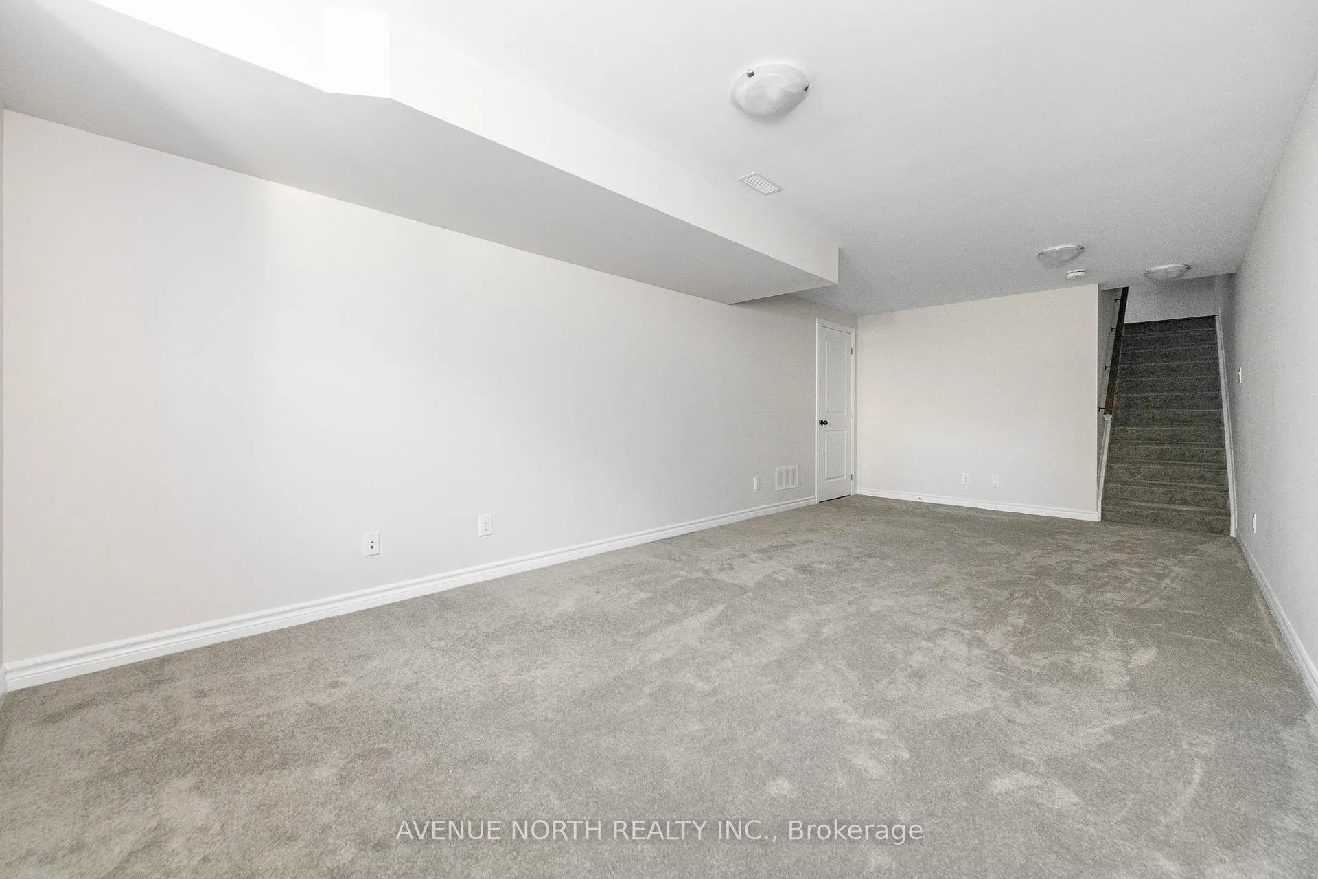 Photo 39 of 1024 Kijik Crescent, Ottawa, Blossom Park/Kemp Park/Findlay Creek — HOMEH