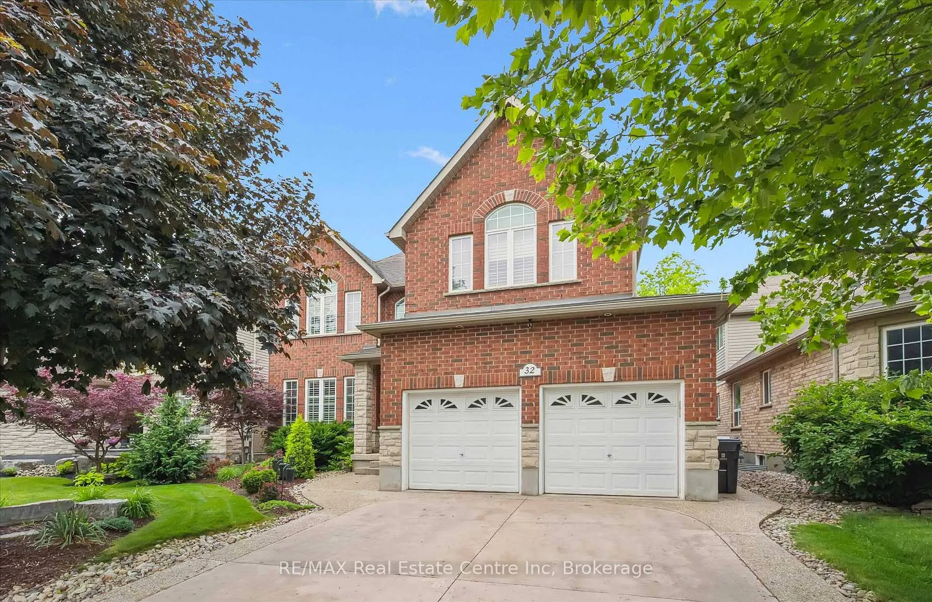 Front of 32 Frasson Drive