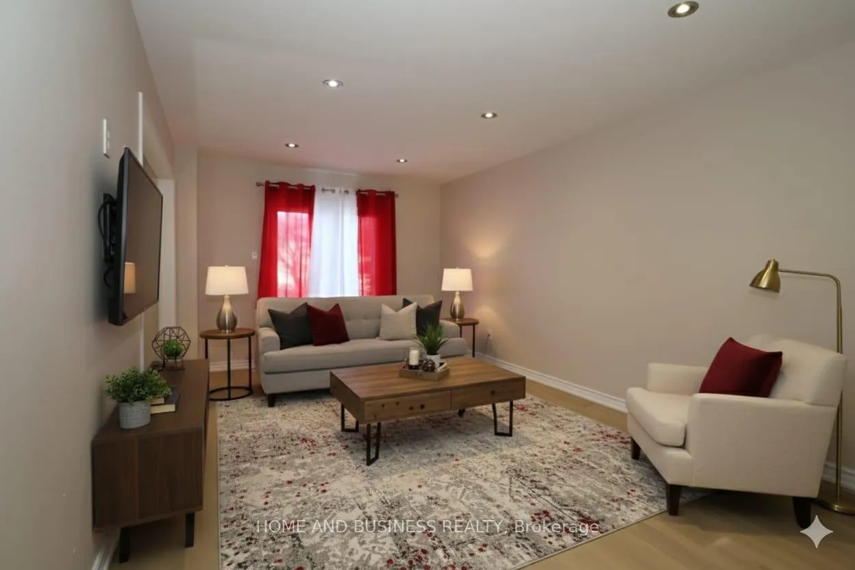 Photo 17 of 10 Hudson Drive W, Brampton, Fletcher's West — HOMEH