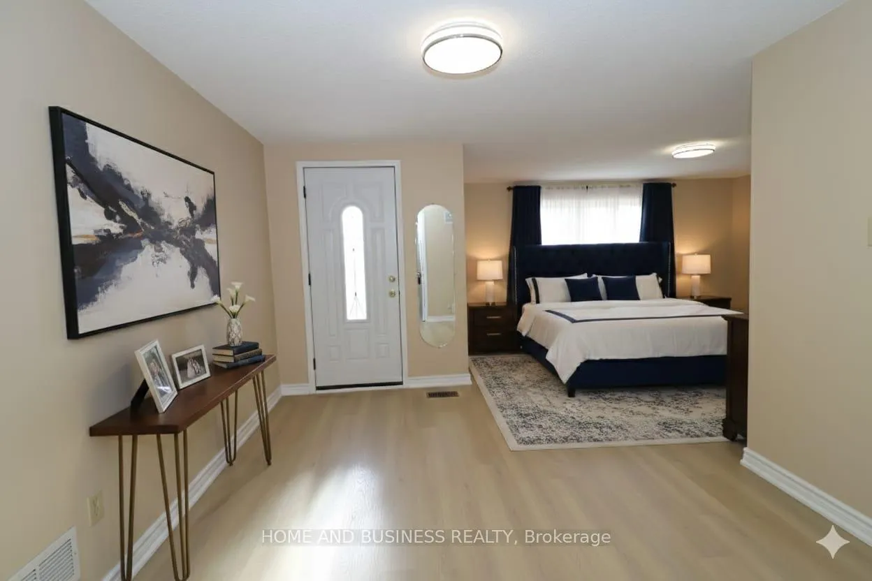 Photo 21 of 10 Hudson Drive W, Brampton, Fletcher's West — HOMEH