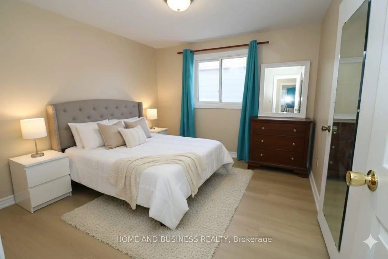Photo 26 of 10 Hudson Drive W, Brampton, Fletcher's West — HOMEH