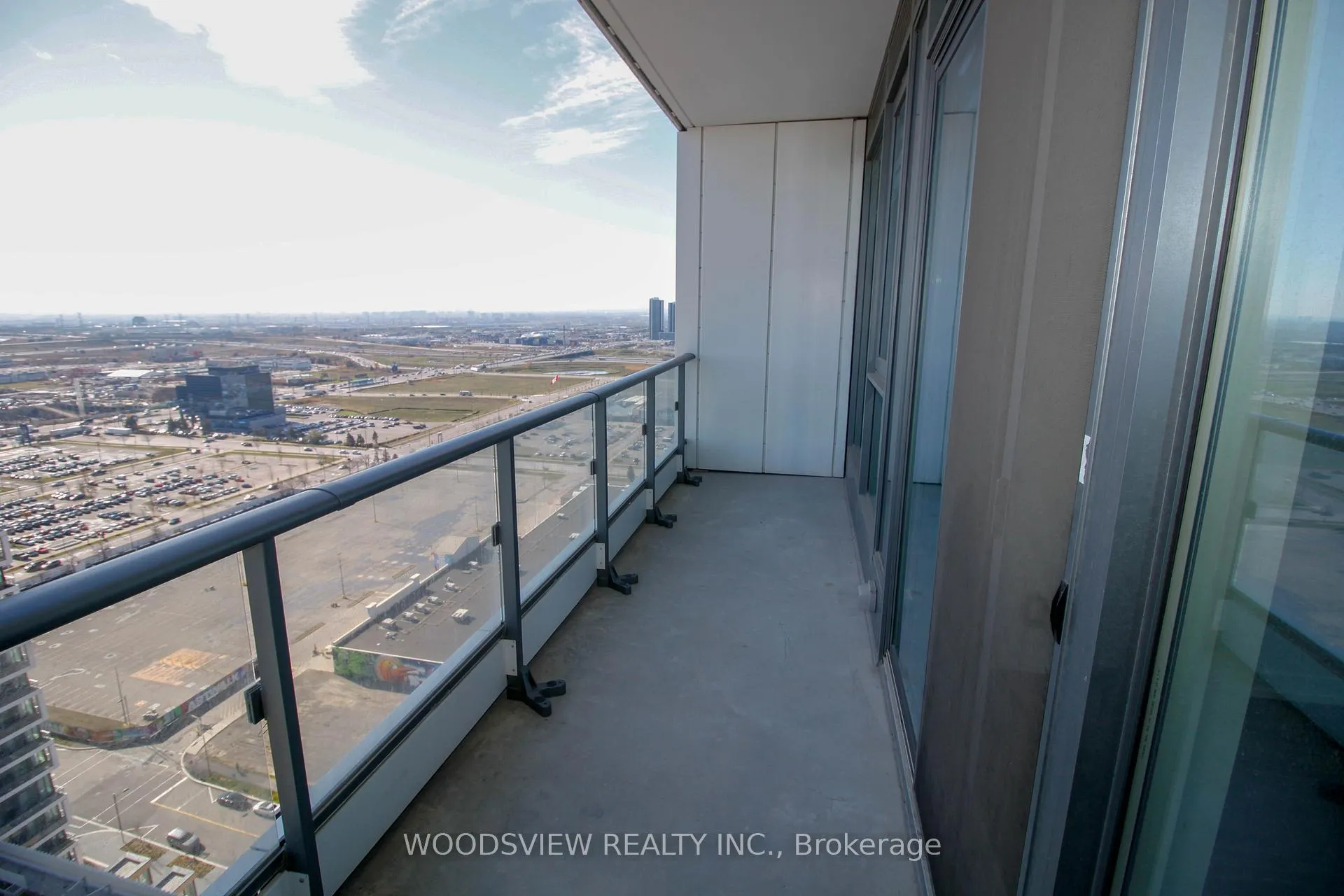 Photo 8 of Unit 2908, 898 Portage Parkway, Vaughan, Vaughan Corporate Centre — HOMEH