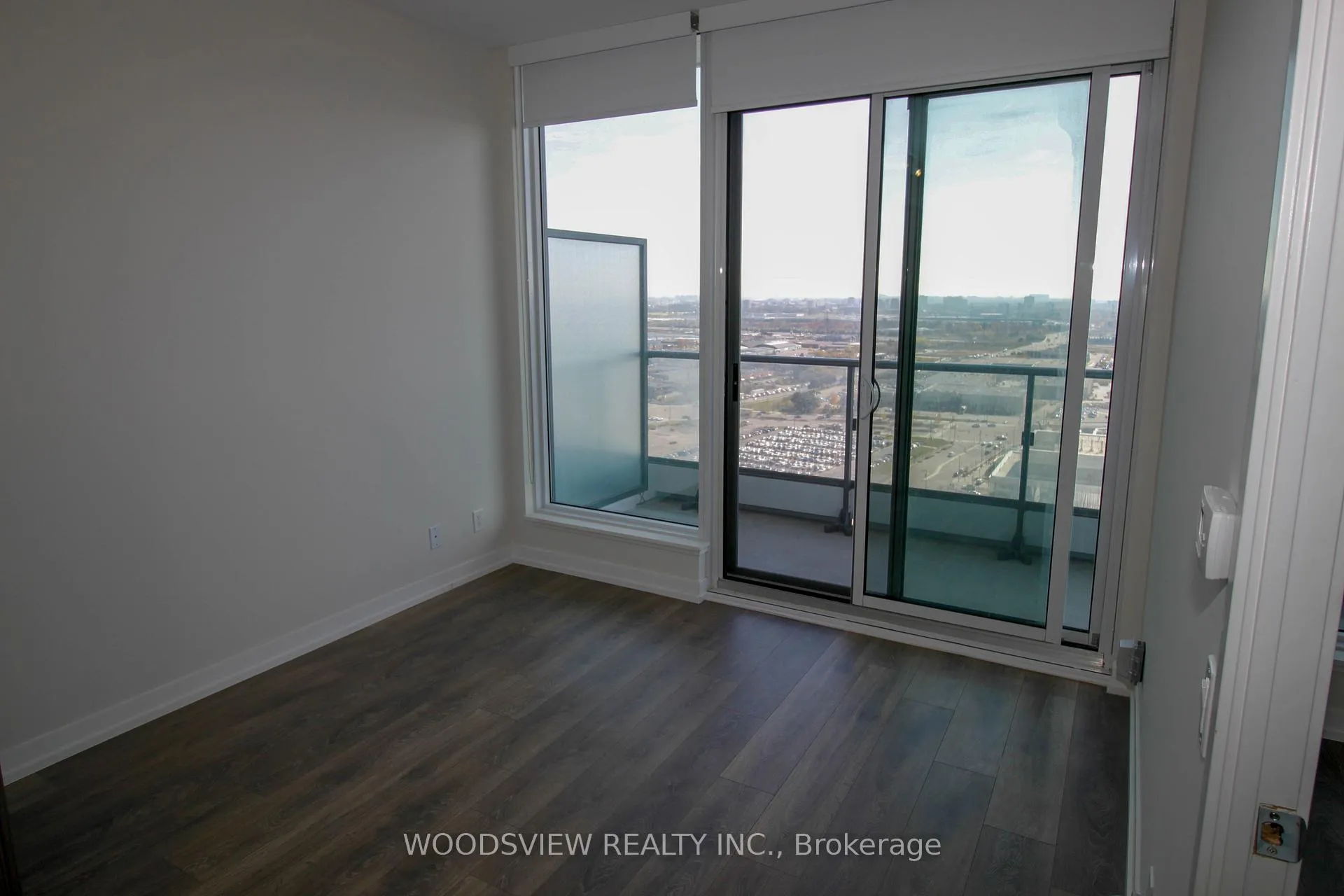 Photo 14 of Unit 2908, 898 Portage Parkway, Vaughan, Vaughan Corporate Centre — HOMEH