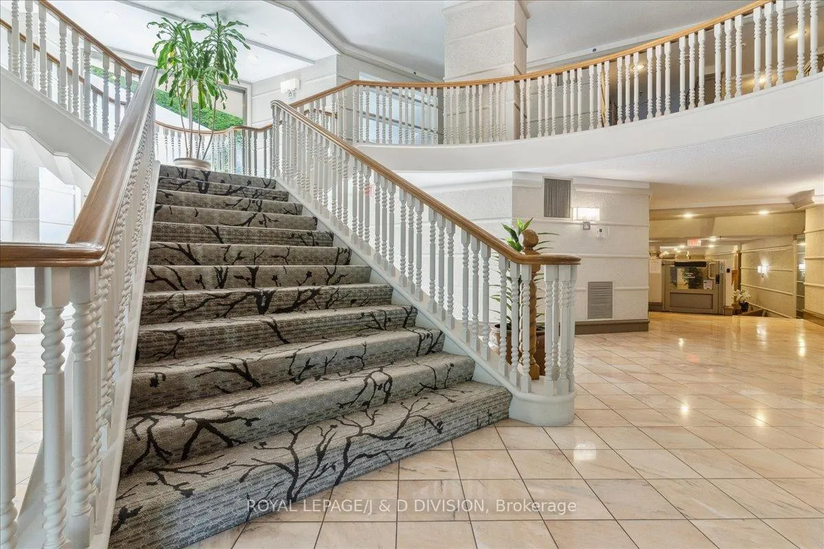 Photo 23 of Unit 501, 3800 Yonge Street, Toronto, Bedford Park-Nortown — HOMEH