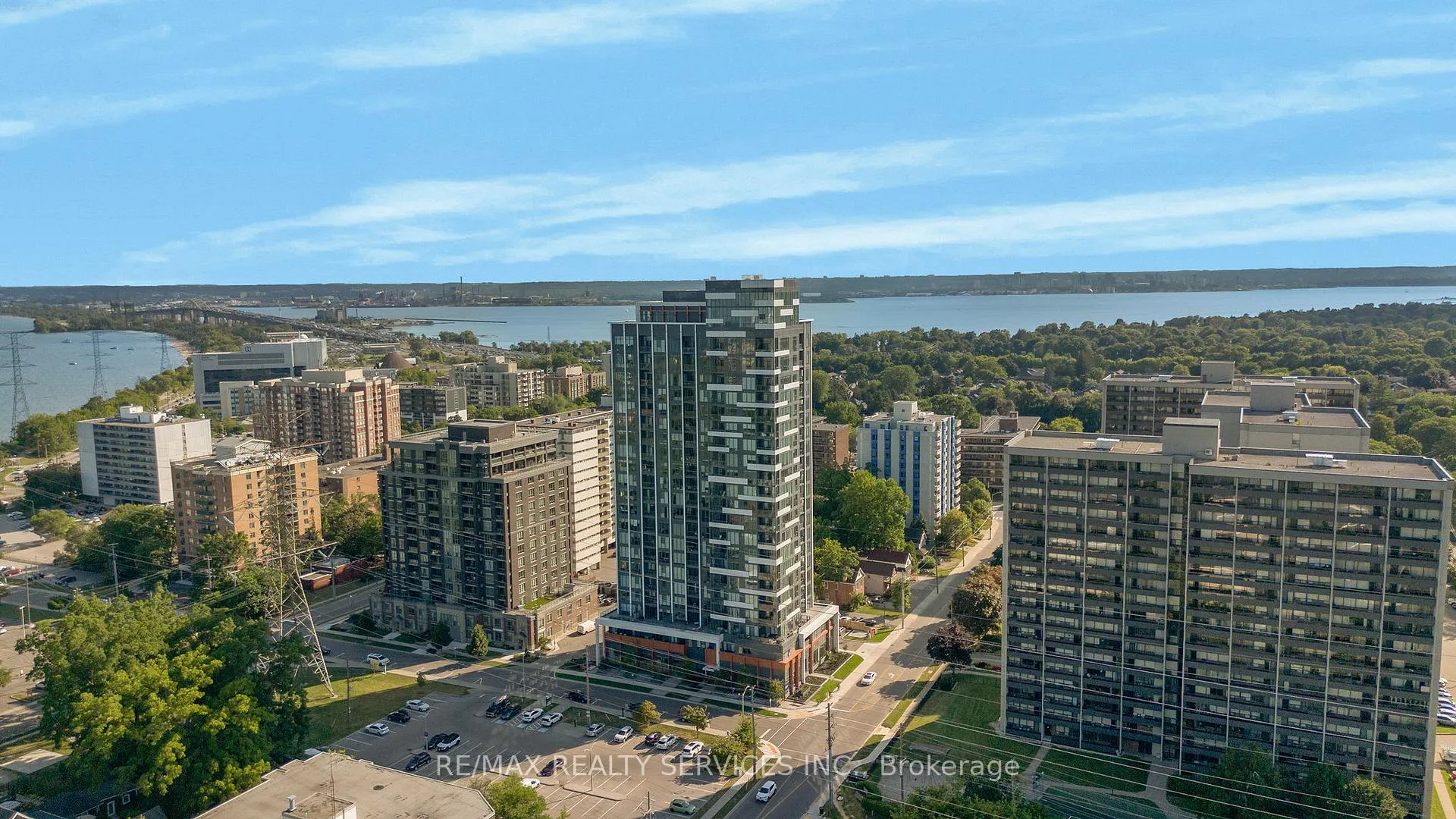 Photo 1 of Unit 1302, 500 Brock Avenue, Burlington, Brant — HOMEH