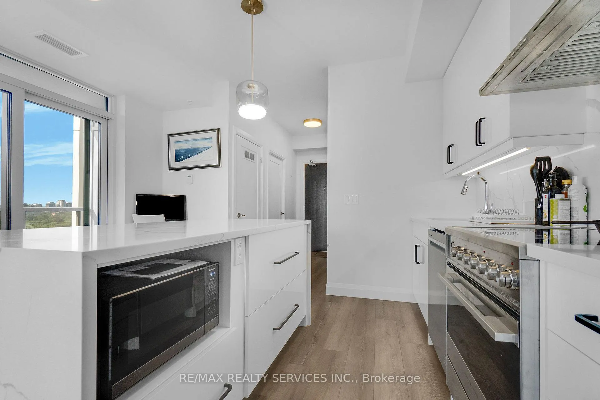 Photo 15 of Unit 1302, 500 Brock Avenue, Burlington, Brant — HOMEH