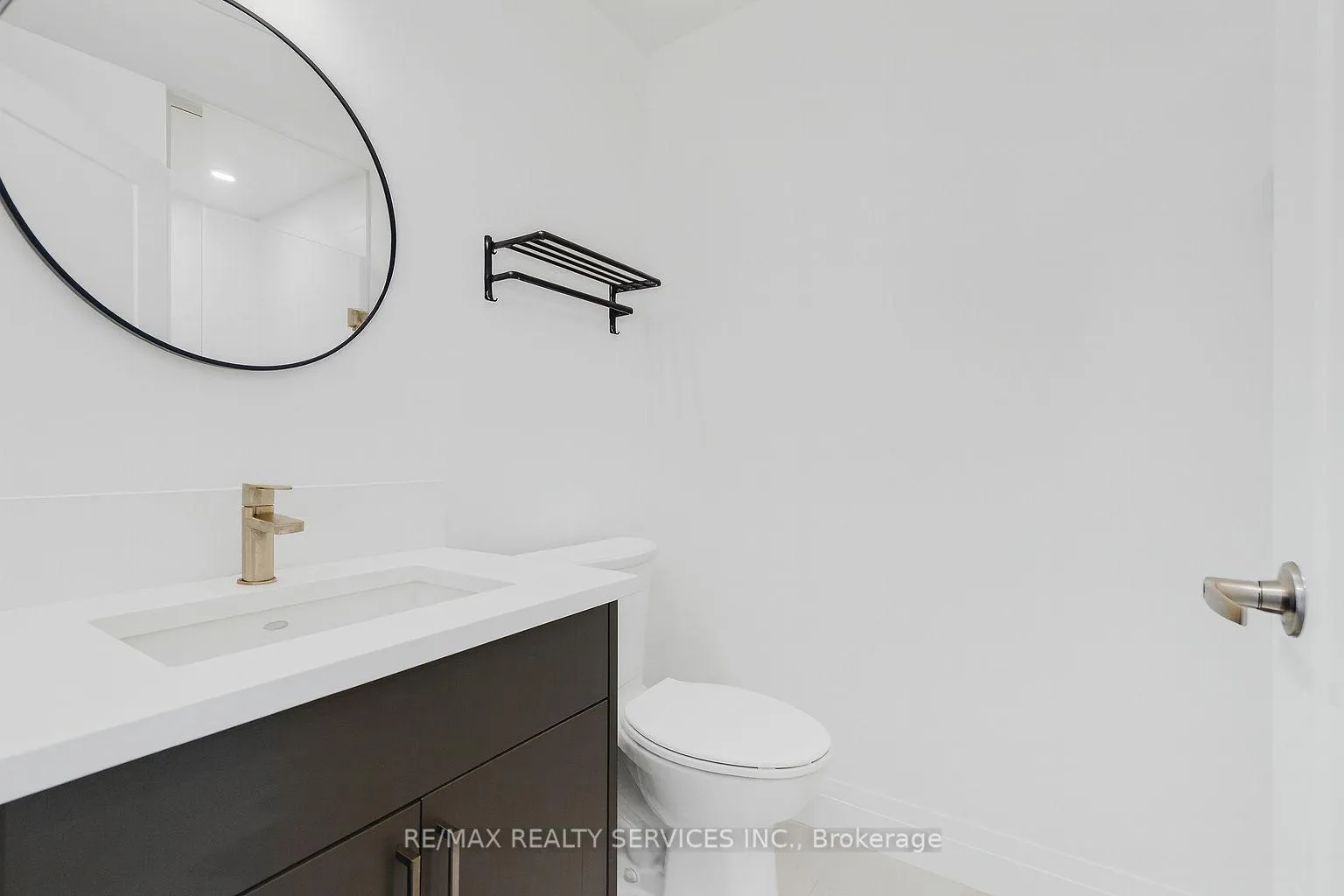 Photo 22 of Unit 1302, 500 Brock Avenue, Burlington, Brant — HOMEH
