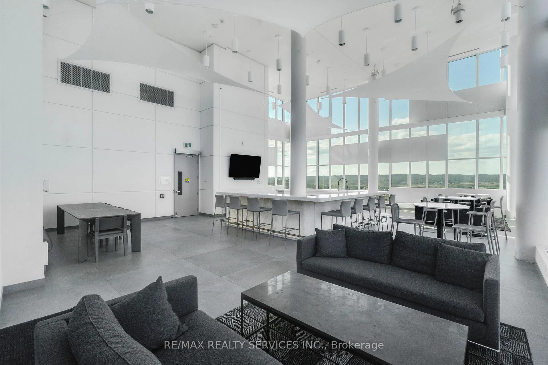 Photo 31 of Unit 1302, 500 Brock Avenue, Burlington, Brant — HOMEH