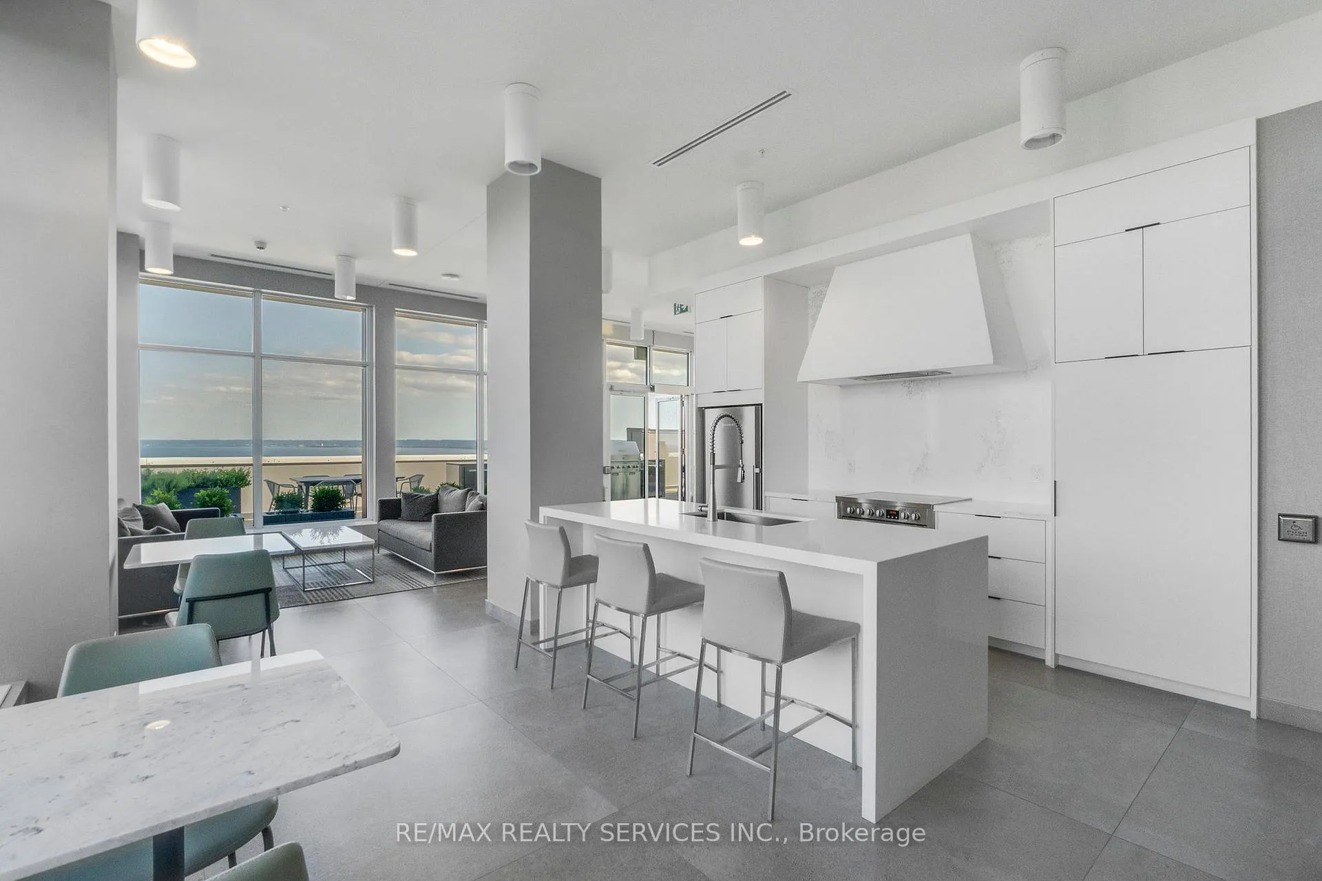 Photo 34 of Unit 1302, 500 Brock Avenue, Burlington, Brant — HOMEH