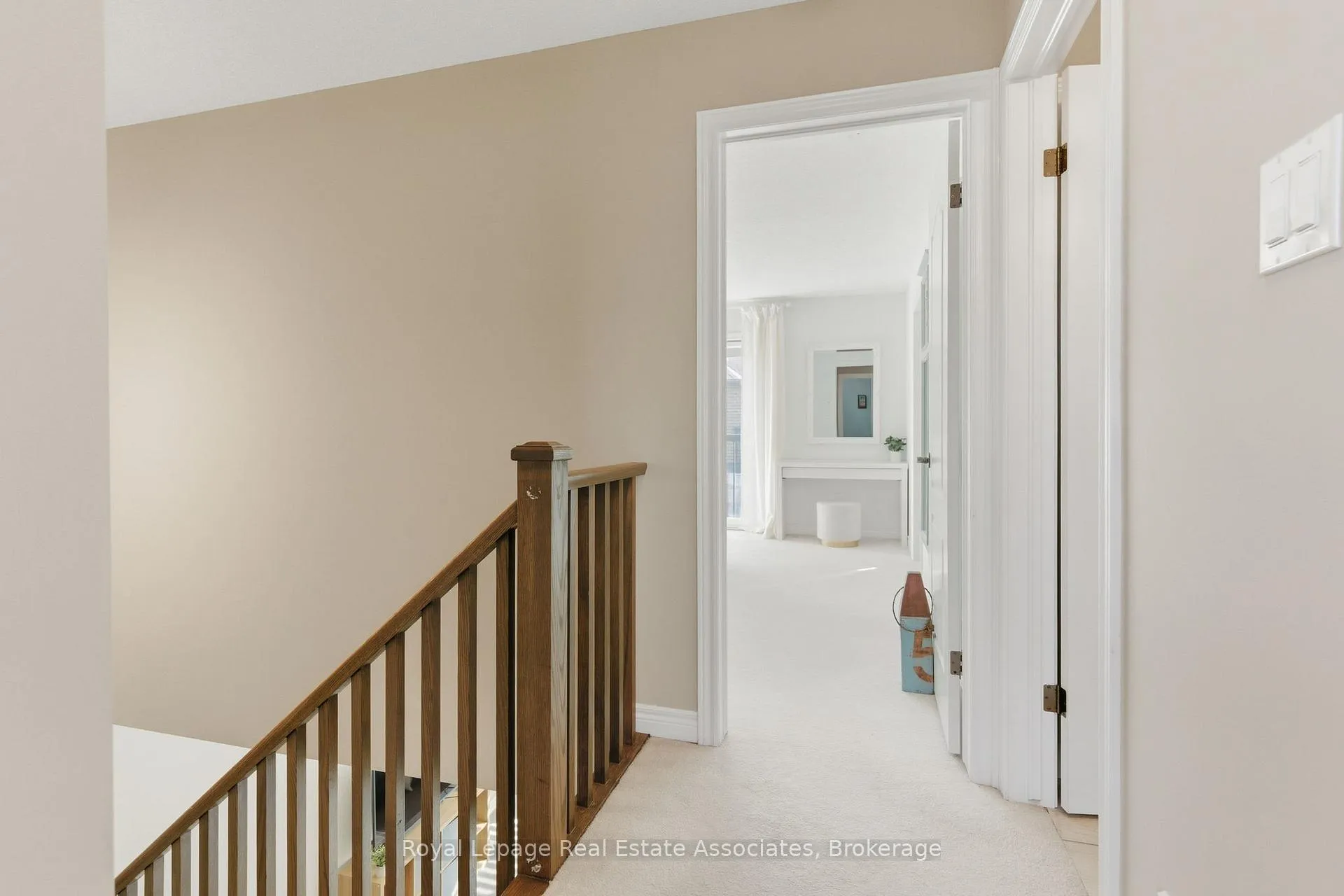 Photo 17 of Unit 20, 421 Kitty Murray Lane, Hamilton, Meadowlands — HOMEH