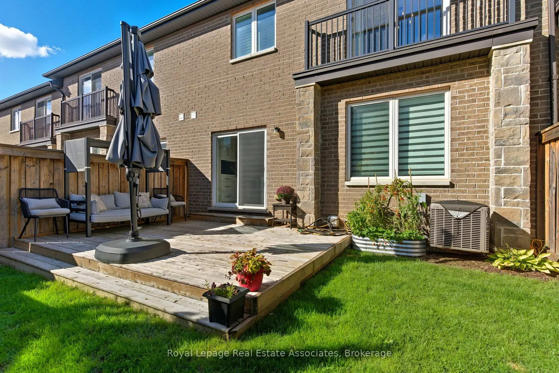 Photo 35 of Unit 20, 421 Kitty Murray Lane, Hamilton, Meadowlands — HOMEH