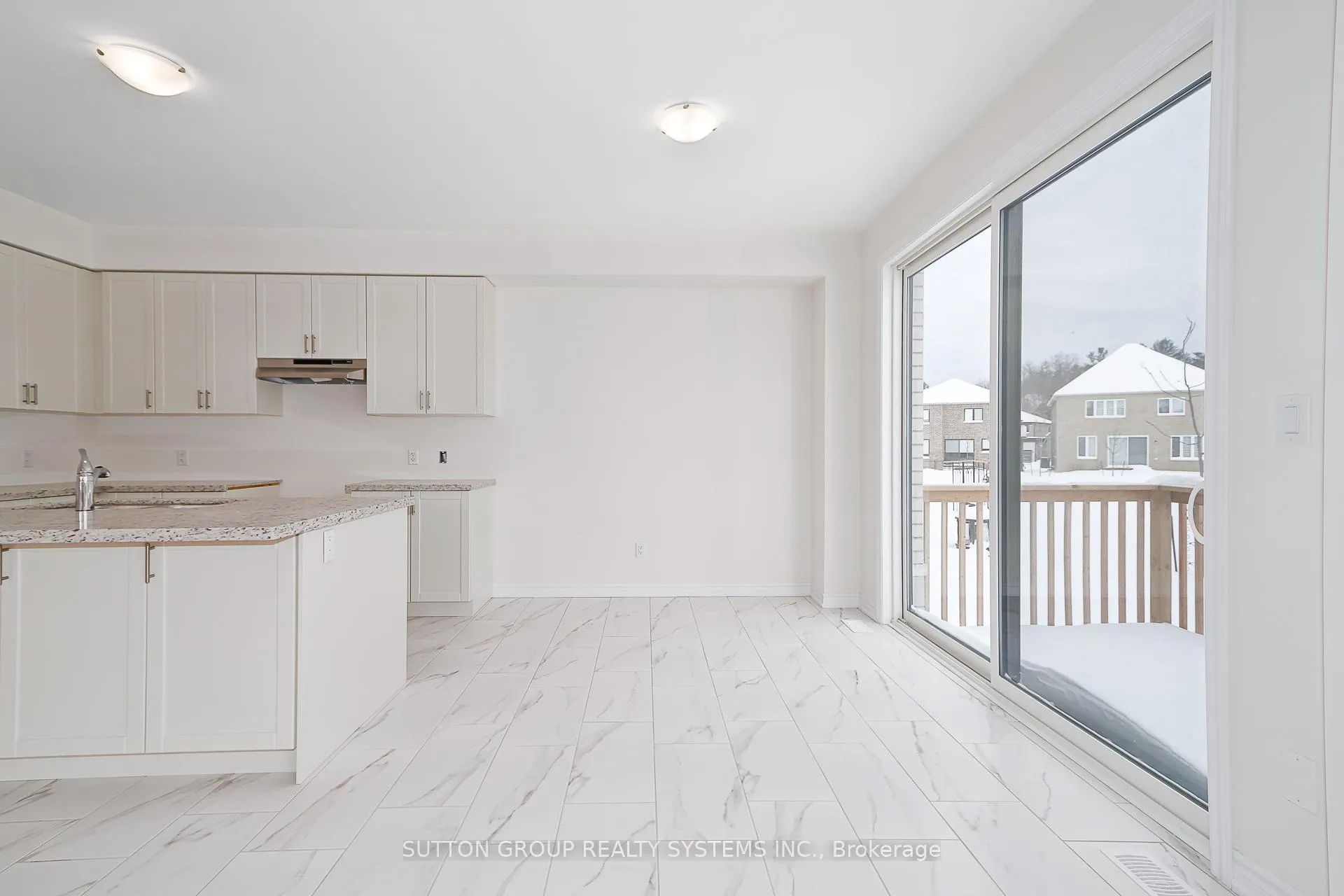 Photo 17 of 187 Roseanne Circle, Wasaga Beach — HOMEH
