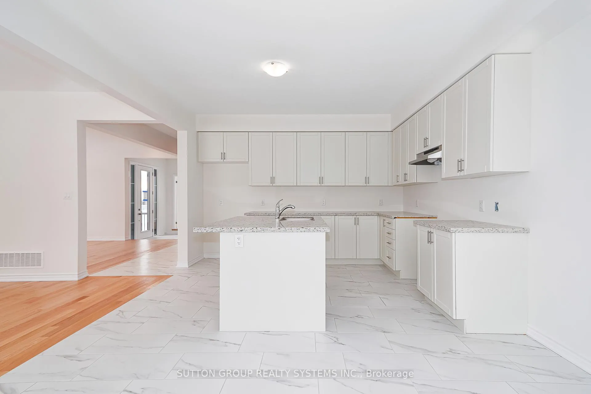 Photo 20 of 187 Roseanne Circle, Wasaga Beach — HOMEH