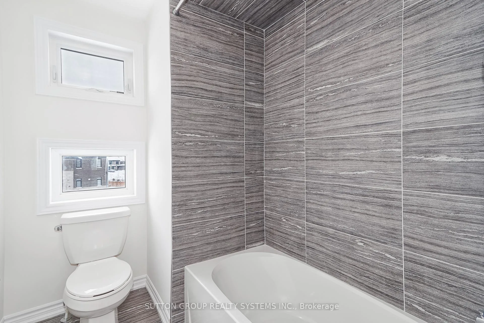 Photo 28 of 187 Roseanne Circle, Wasaga Beach — HOMEH