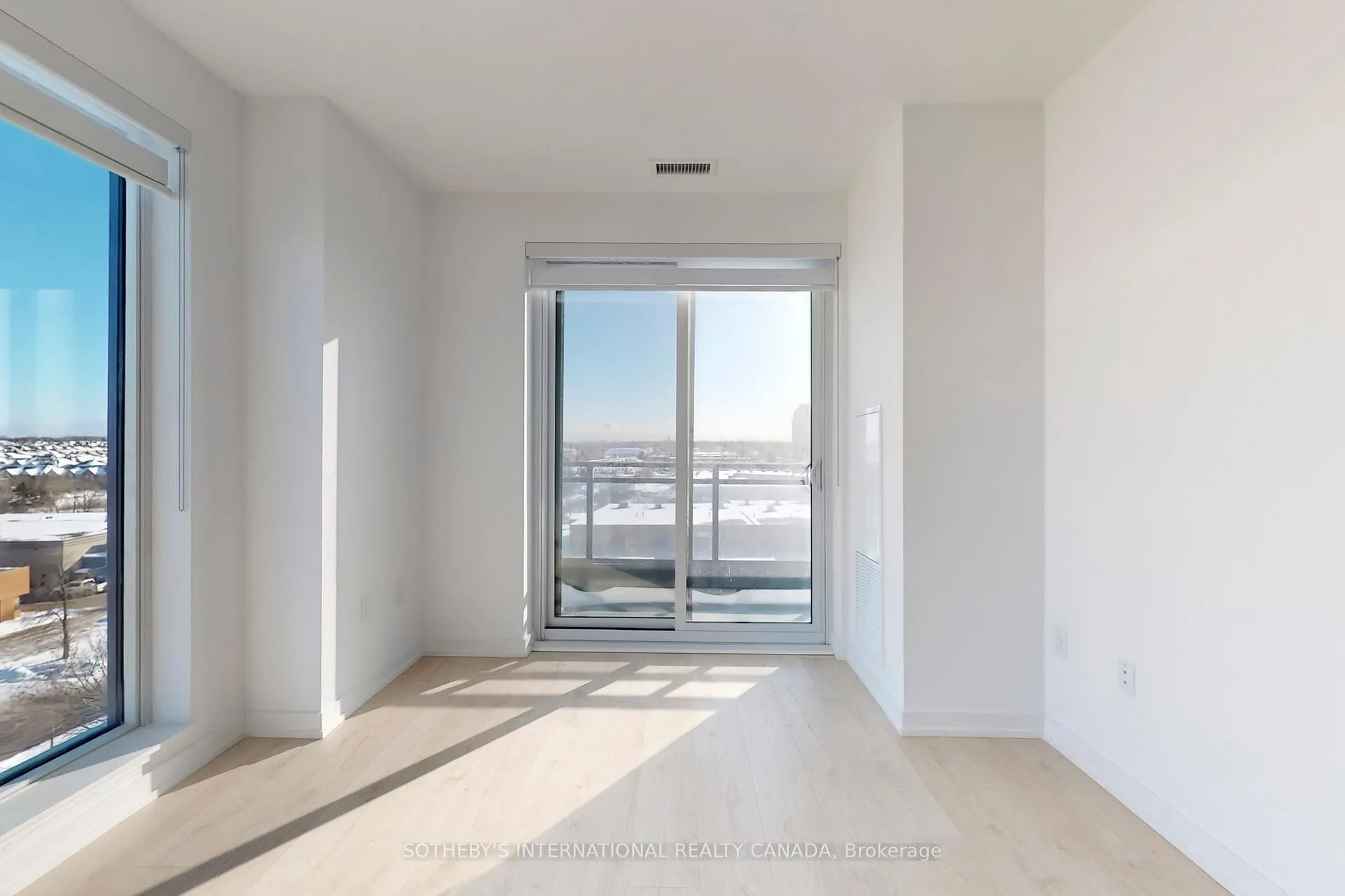 Photo 5 of Unit B718, 9751 Markham Road, Markham, Greensborough — HOMEH