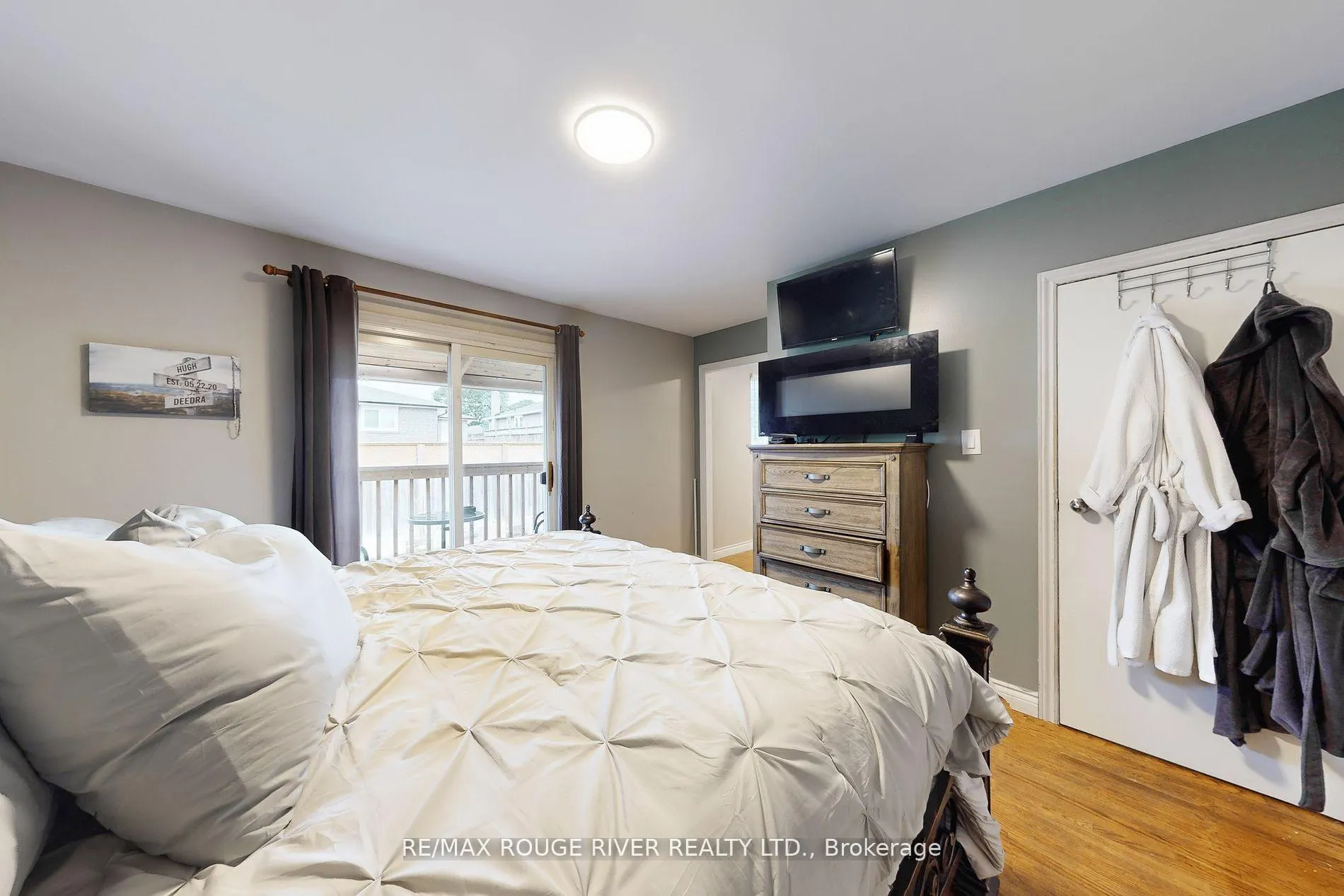 Photo 15 of 798 Oliva Street, Pickering, West Shore — HOMEH