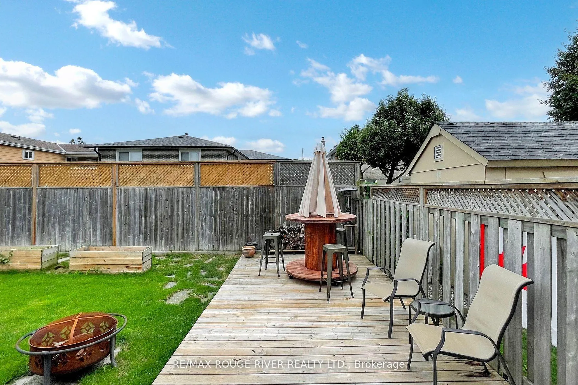 Photo 45 of 798 Oliva Street, Pickering, West Shore — HOMEH