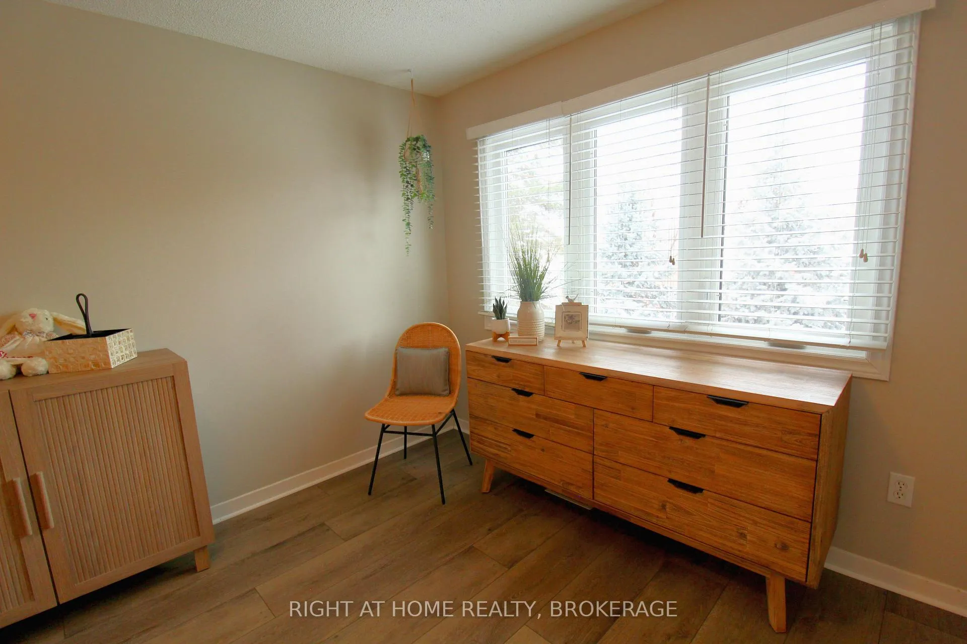 Photo 13 of Unit 54, 178 Scott Street, St. Catharines, Fairview — HOMEH