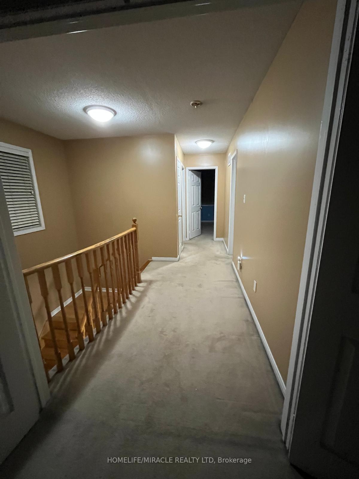 Photo 11 of 38 Charcoal Way, Brampton, Bram West — HOMEH