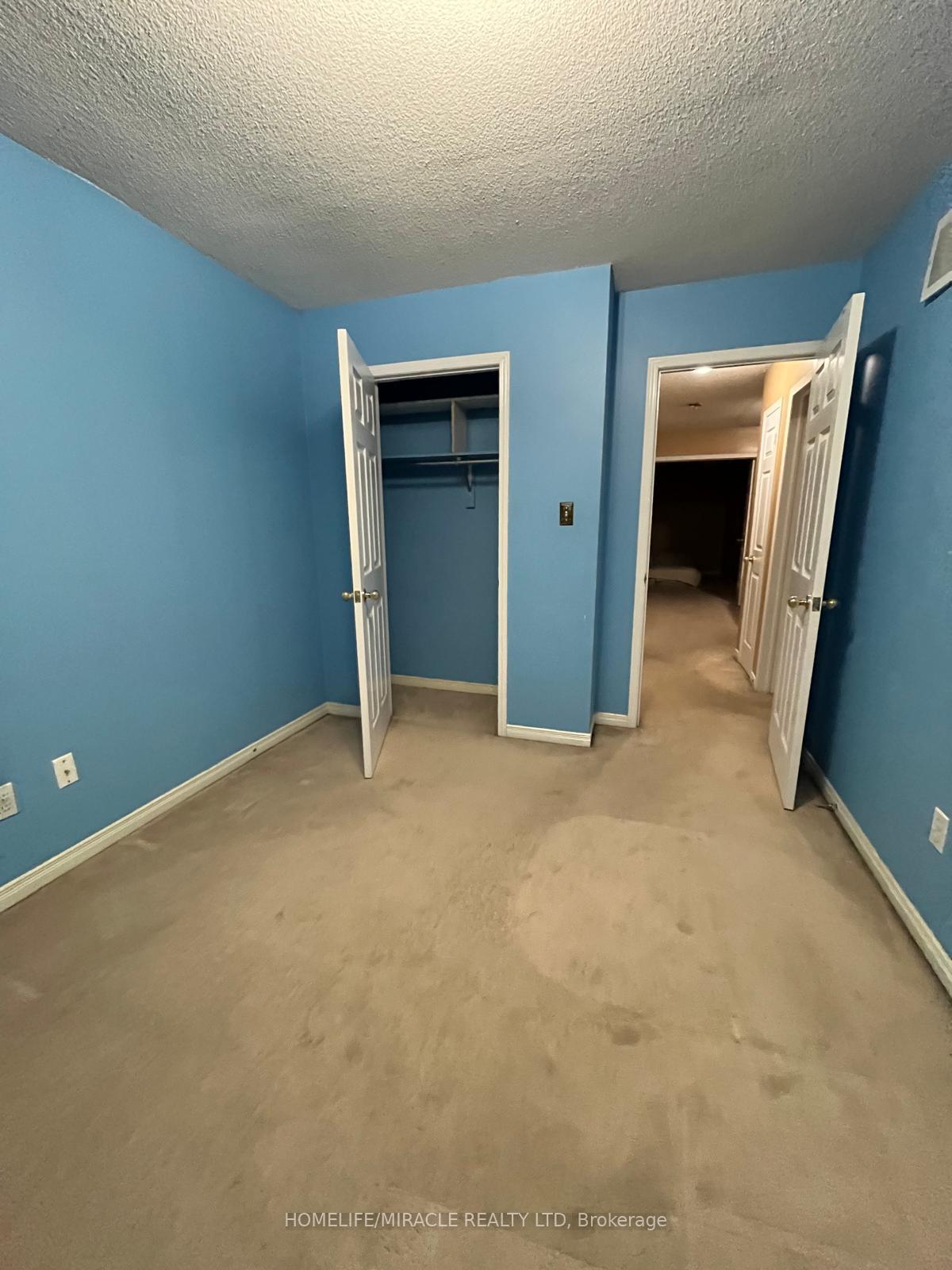 Photo 12 of 38 Charcoal Way, Brampton, Bram West — HOMEH