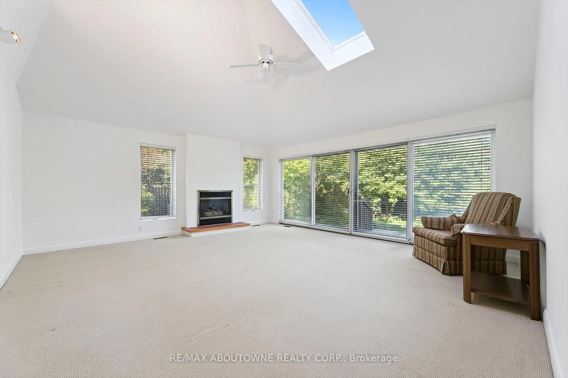 Photo 12 of 1095 Linbrook Road, Oakville, Morrison — HOMEH