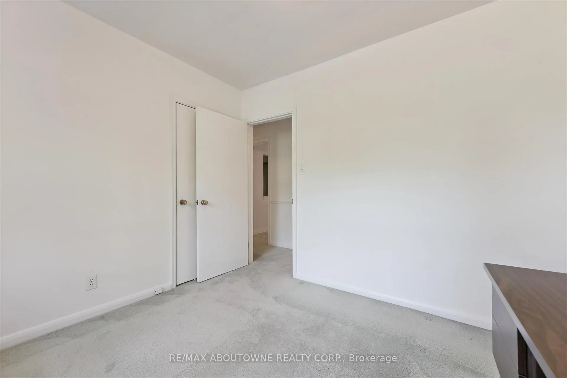 Photo 21 of 1095 Linbrook Road, Oakville, Morrison — HOMEH