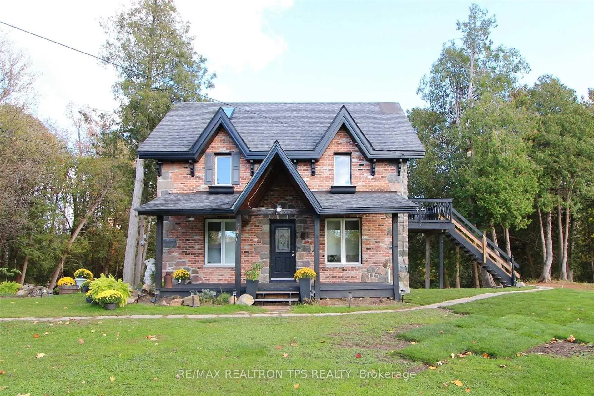 Photo 1 of Unit 1, 54 Lawson Road, Clarington, Courtice — HOMEH
