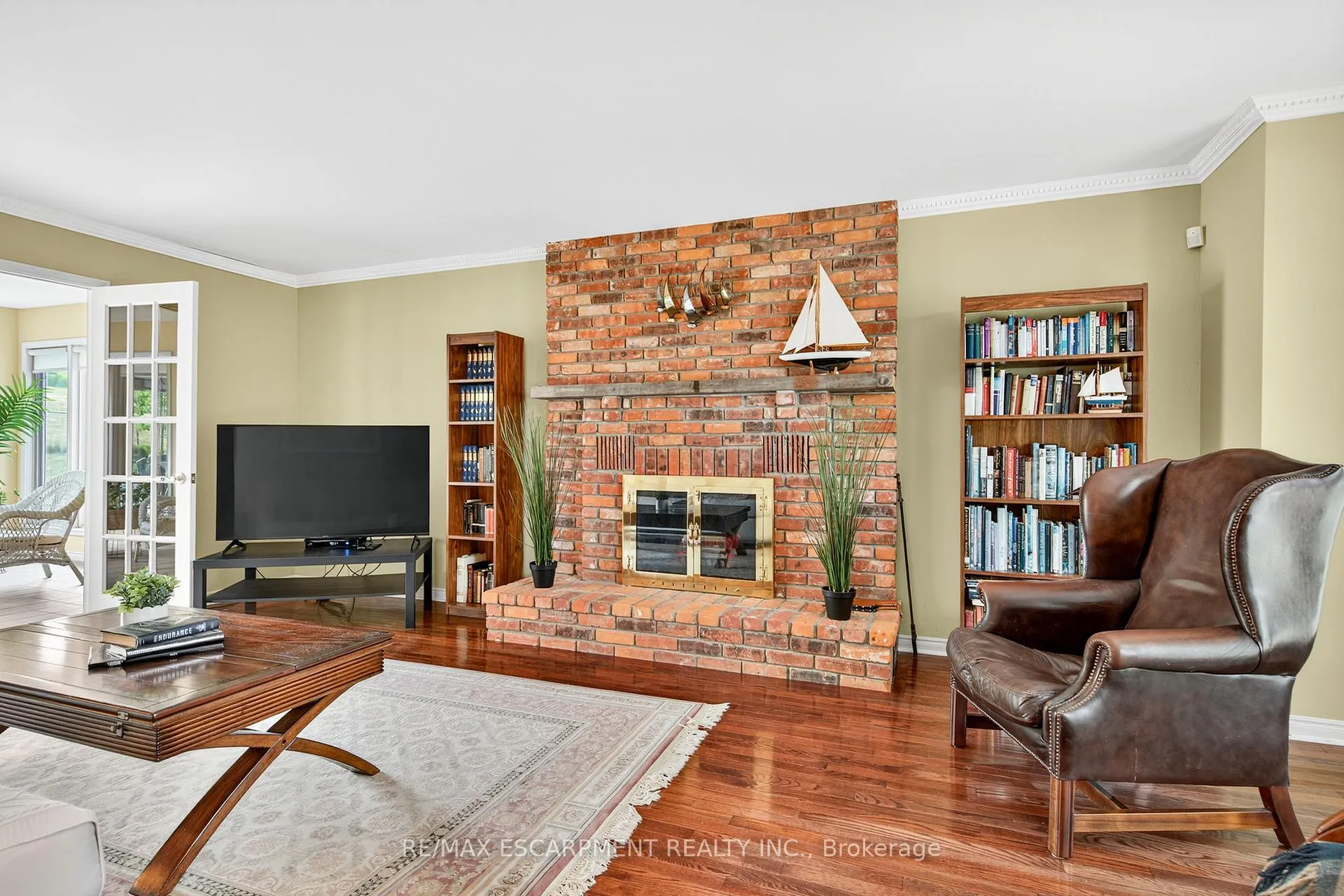 Photo 25 of 22 Weneil Drive, Hamilton, Freelton — HOMEH
