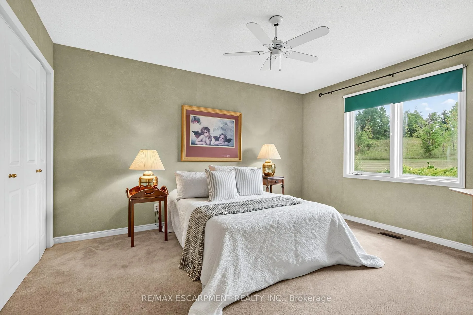 Photo 41 of 22 Weneil Drive, Hamilton, Freelton — HOMEH