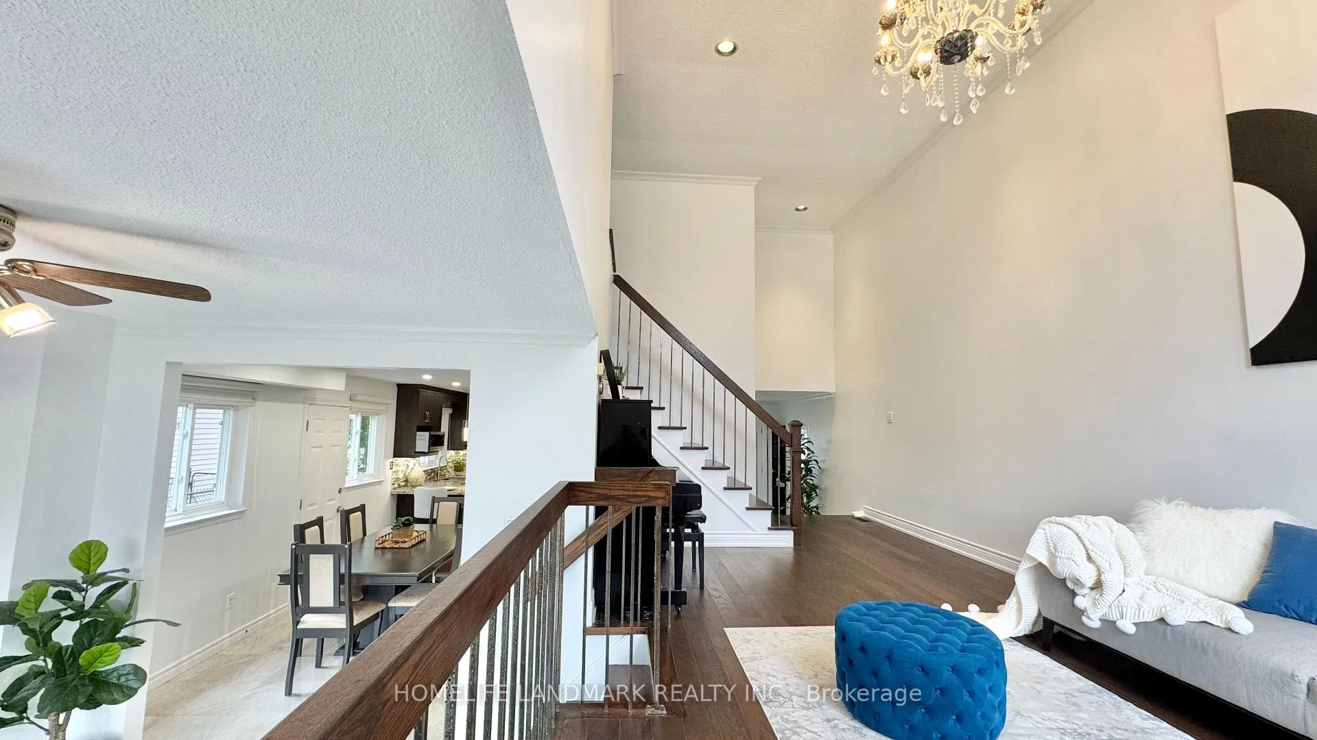 Photo 7 of 160 Snowshoe Crescent, Markham, German Mills — HOMEH