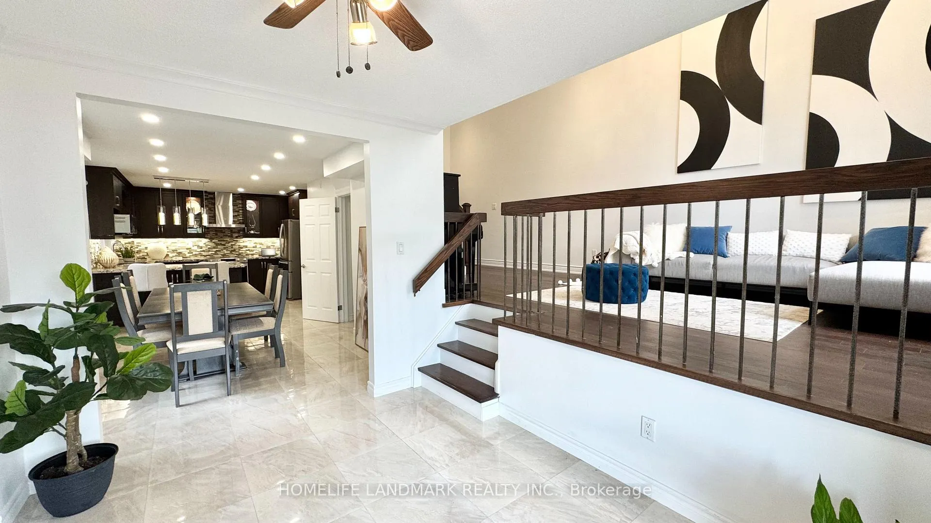 Photo 8 of 160 Snowshoe Crescent, Markham, German Mills — HOMEH