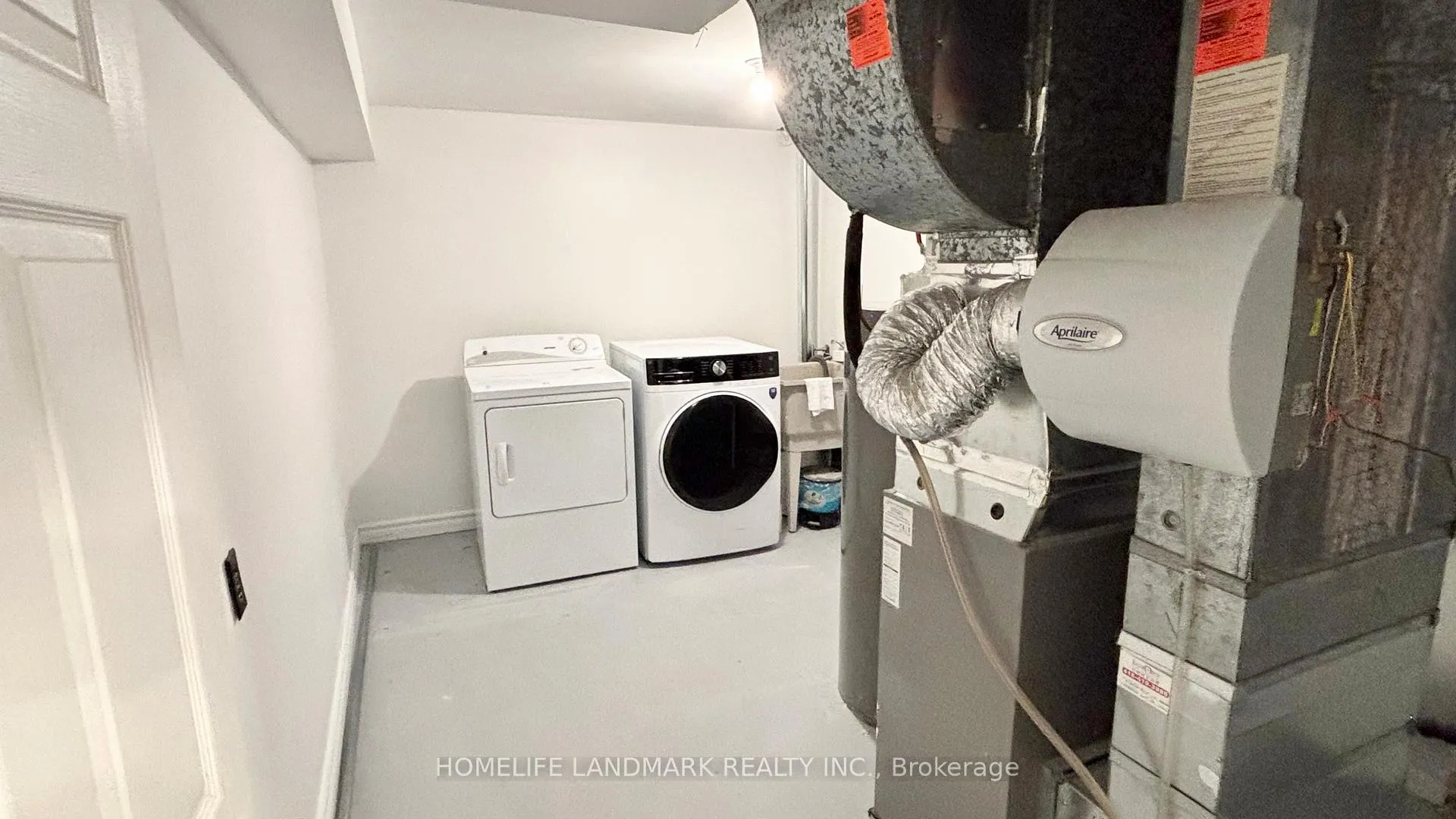 Photo 31 of 160 Snowshoe Crescent, Markham, German Mills — HOMEH