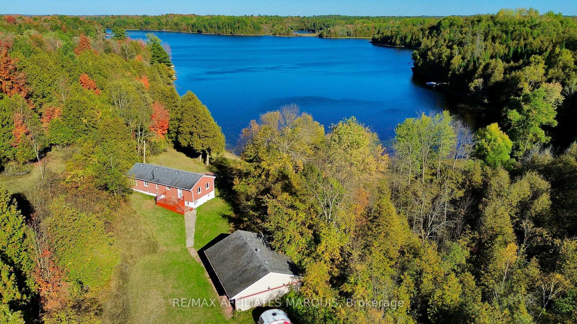 Photo 1 of 1009 Gardiner's Road, Frontenac, Frontenac Centre — HOMEH