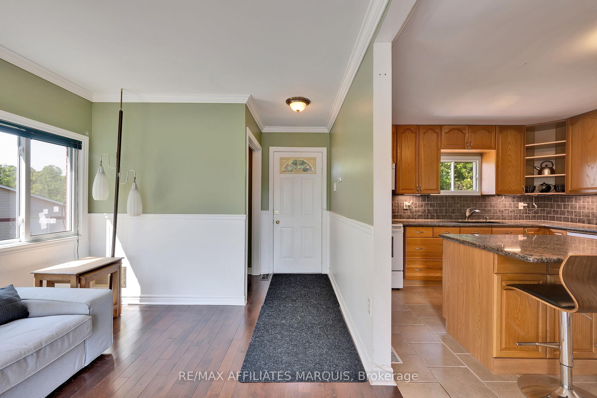 Photo 6 of 1009 Gardiner's Road, Frontenac, Frontenac Centre — HOMEH