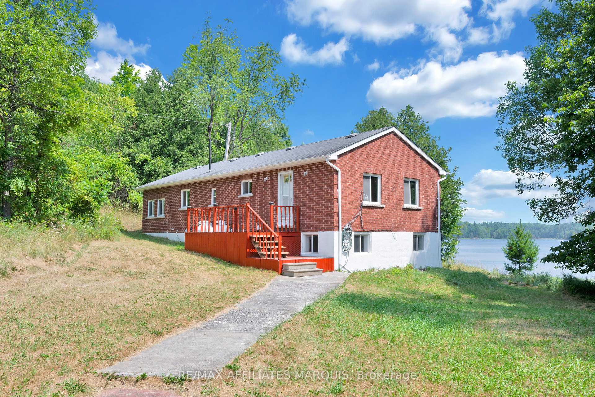 Photo 33 of 1009 Gardiner's Road, Frontenac, Frontenac Centre — HOMEH