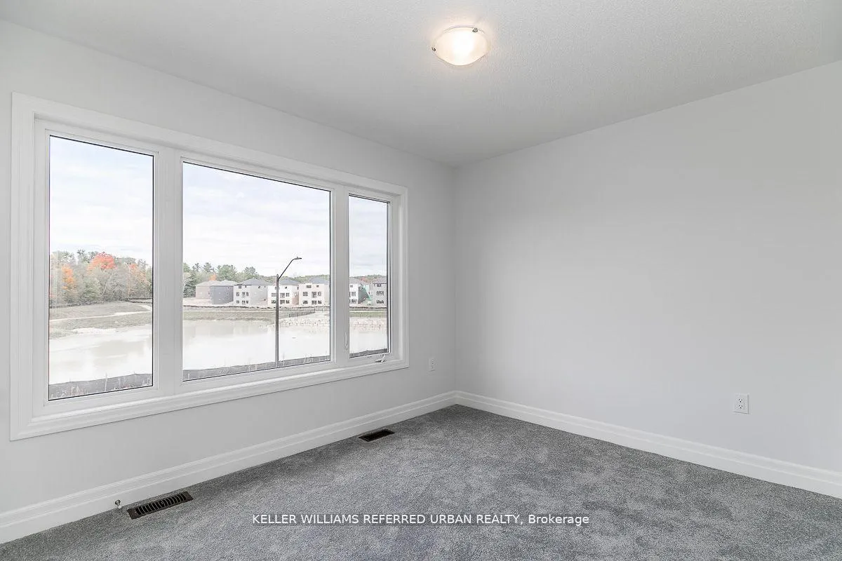 Photo 20 of 47 Federica Crescent, Wasaga Beach — HOMEH