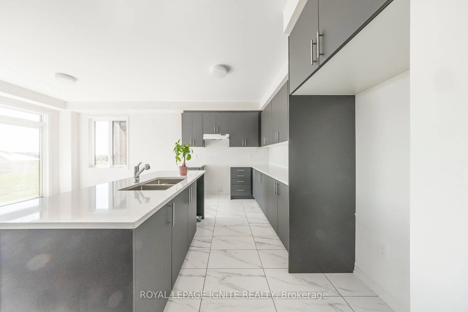 Photo 14 of 1034 Denton Drive, Cobourg — HOMEH