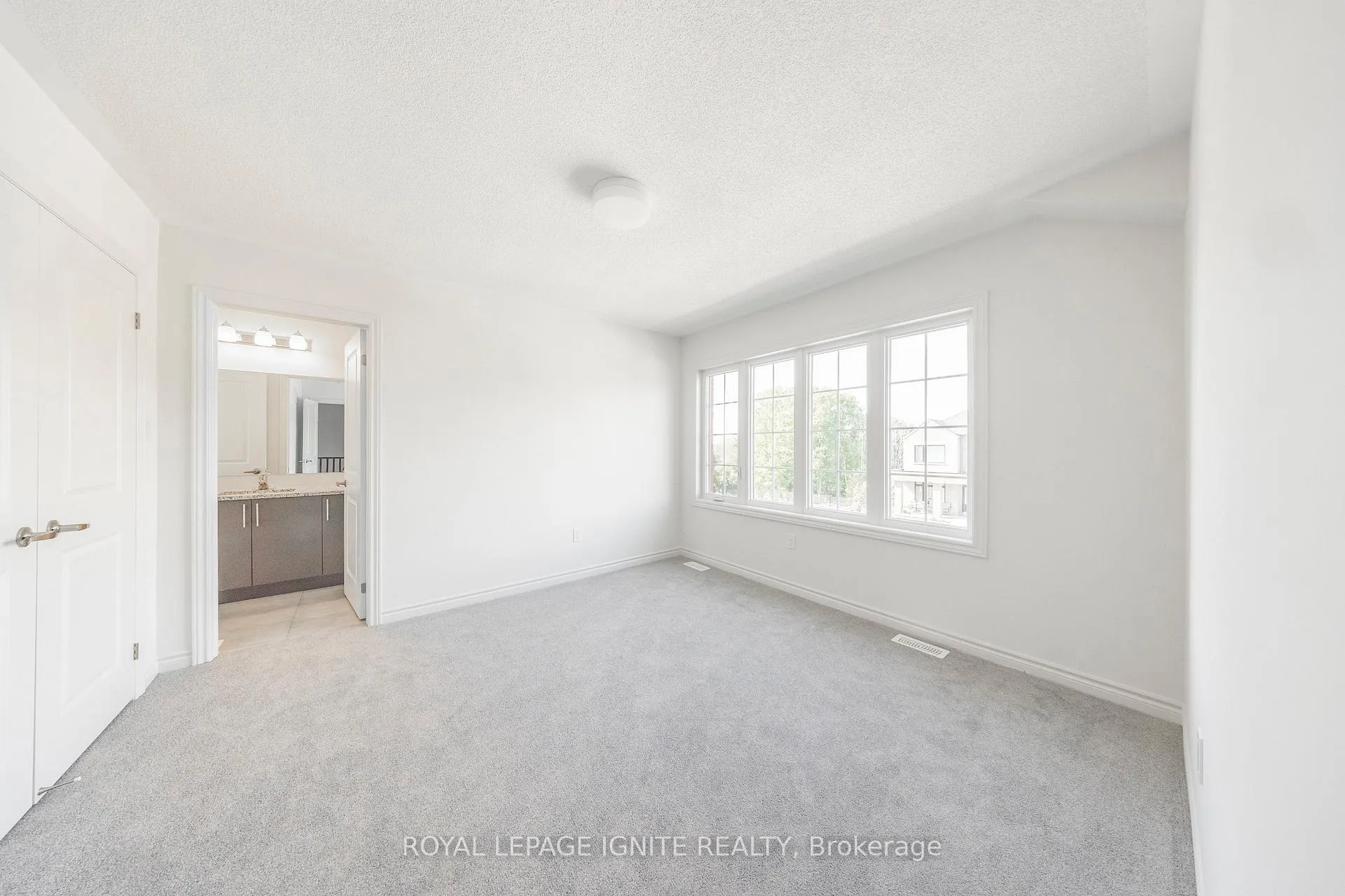 Photo 24 of 1034 Denton Drive, Cobourg — HOMEH