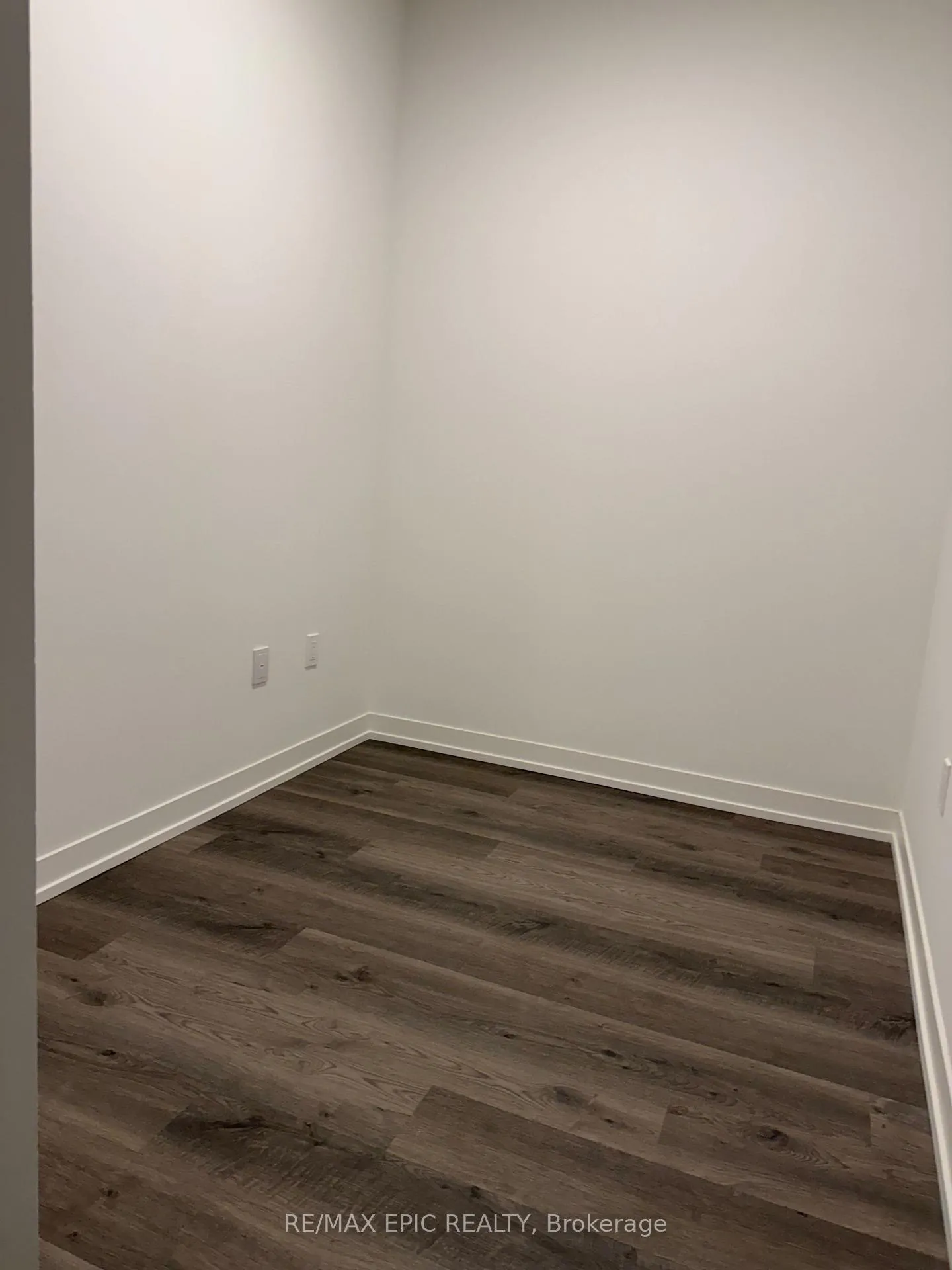 Photo 10 of Unit 5201, 8 Interchange Way, Vaughan, Vaughan Corporate Centre — HOMEH
