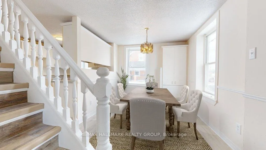 Photo 6 of 21 Elgin Street E, Arnprior — HOMEH