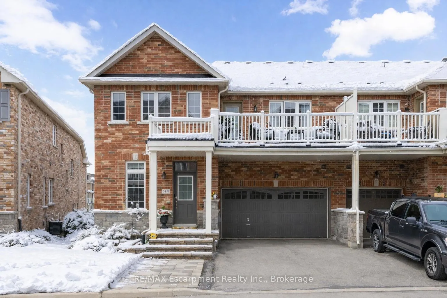 Front of Unit 31, 54 Nisbet Boulevard