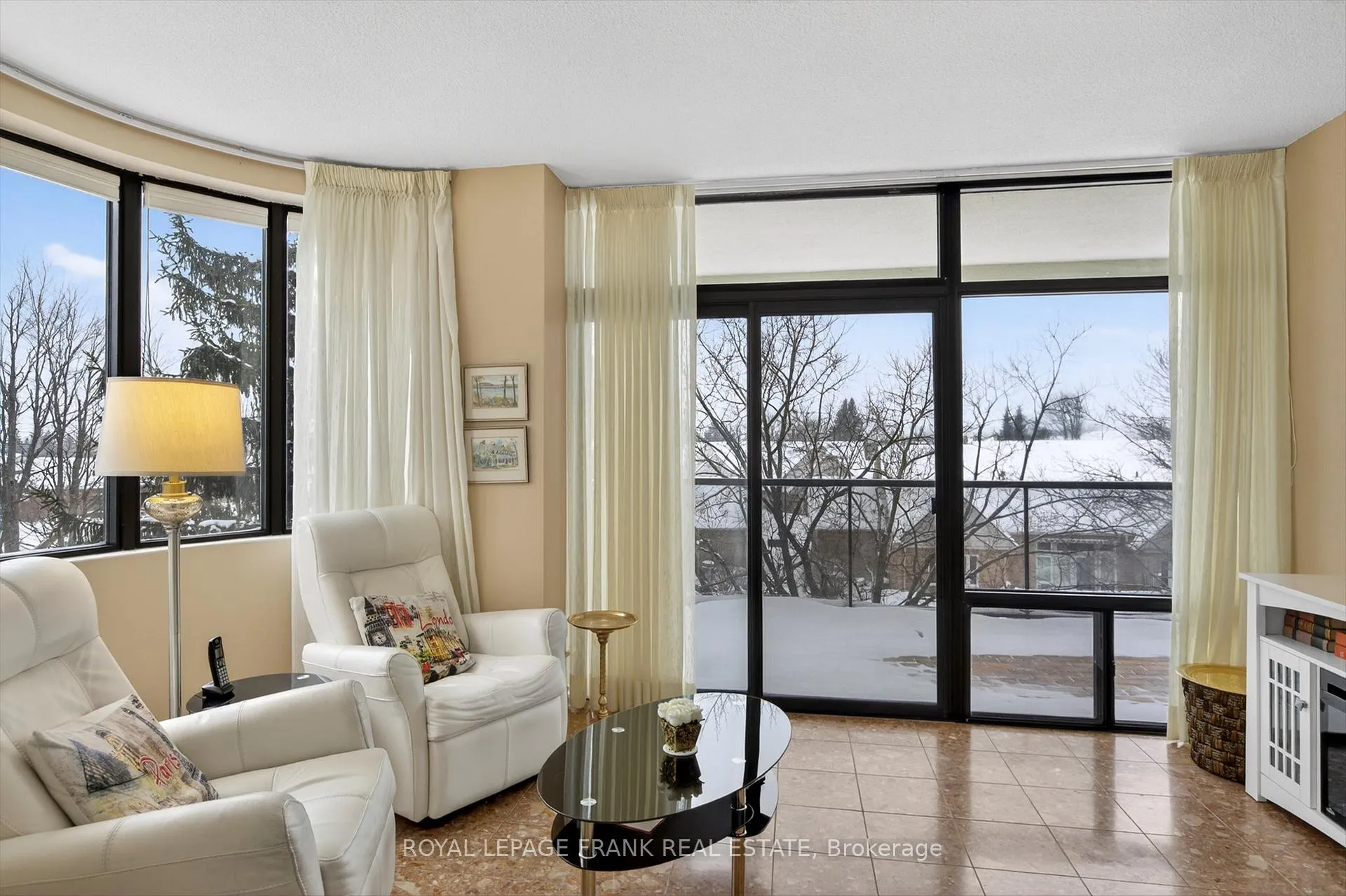 Photo 15 of Unit 404, 1818 Cherryhill Road, Peterborough, Monaghan Ward 2 — HOMEH