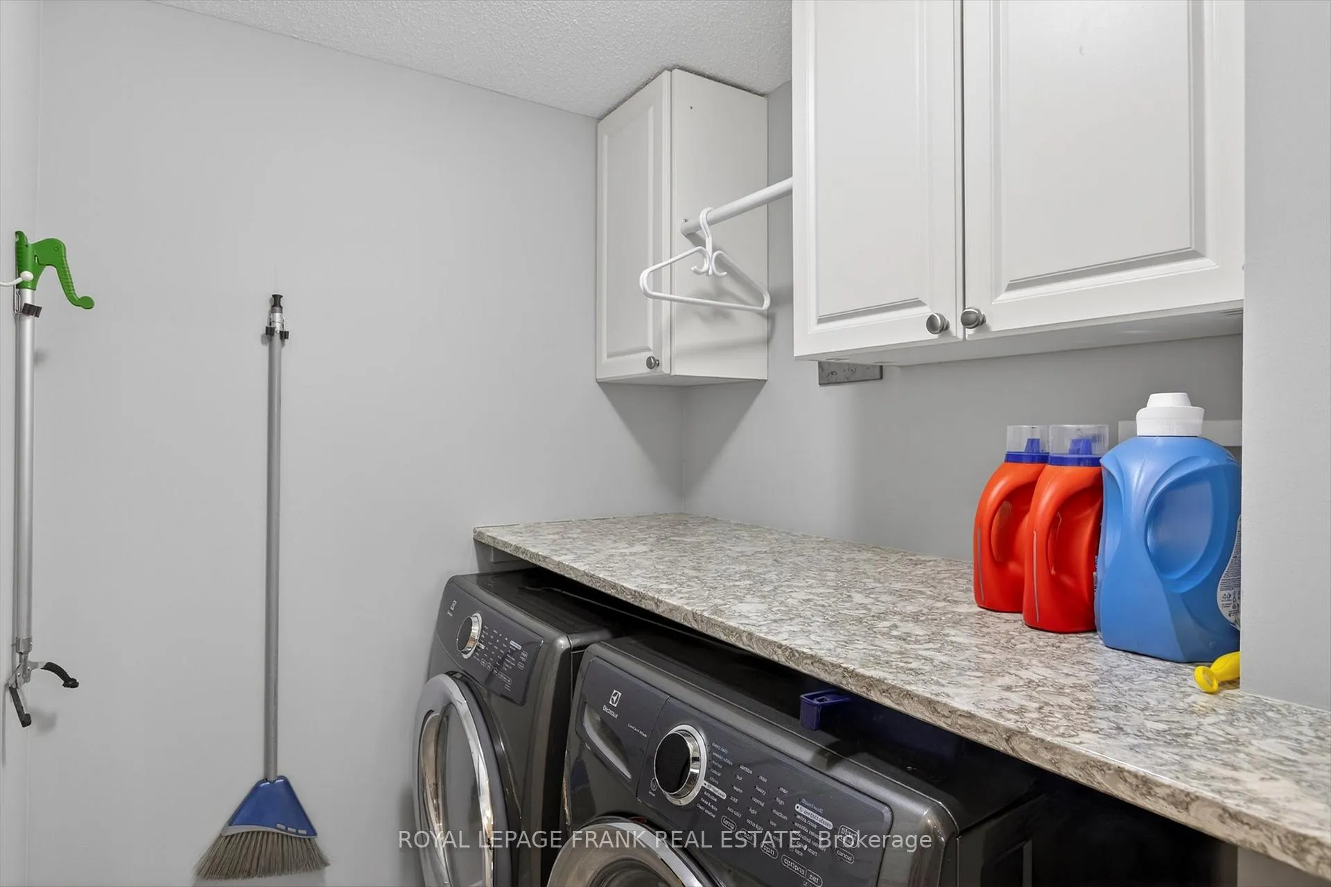 Photo 25 of Unit 404, 1818 Cherryhill Road, Peterborough, Monaghan Ward 2 — HOMEH