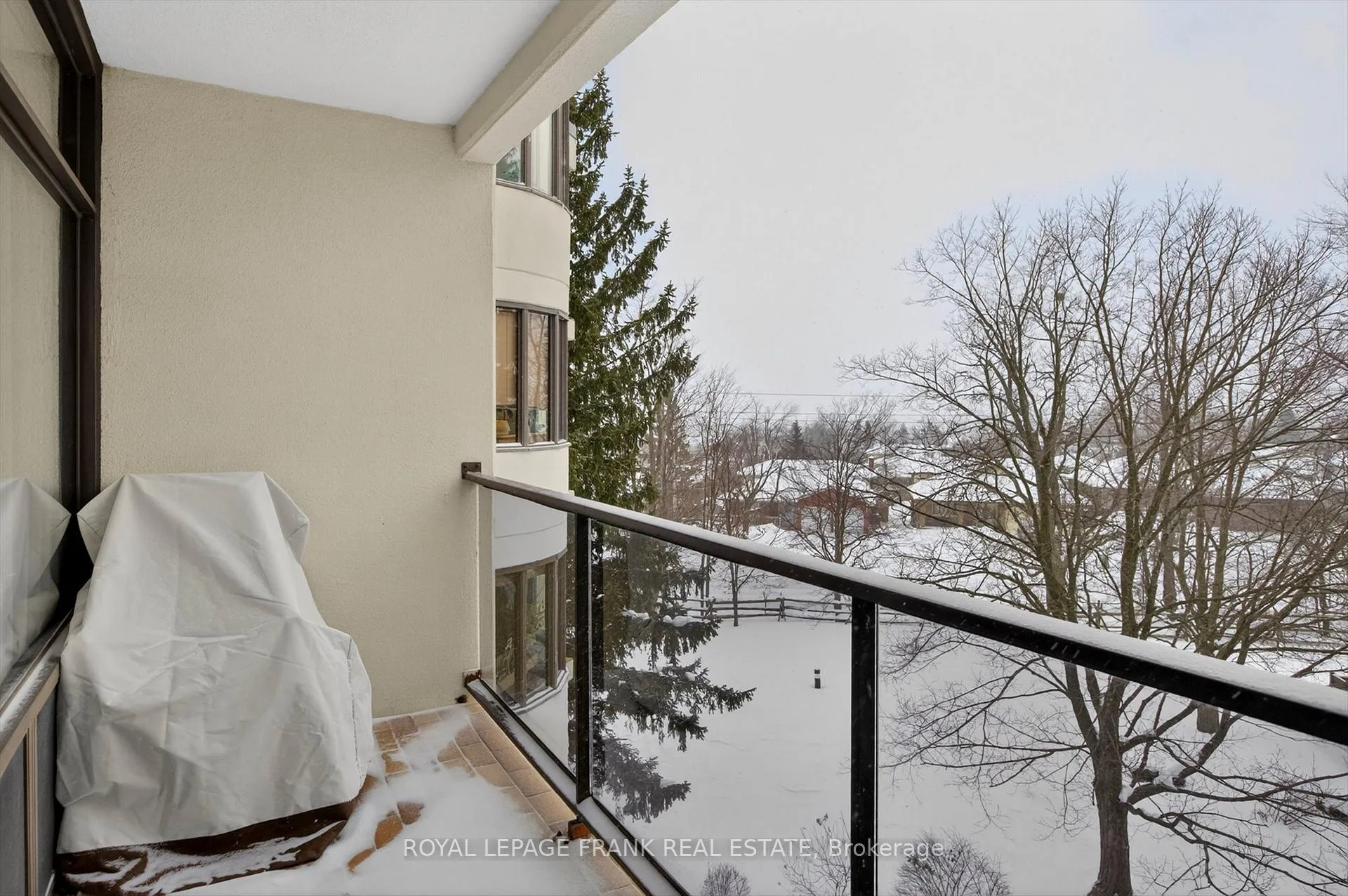 Photo 27 of Unit 404, 1818 Cherryhill Road, Peterborough, Monaghan Ward 2 — HOMEH