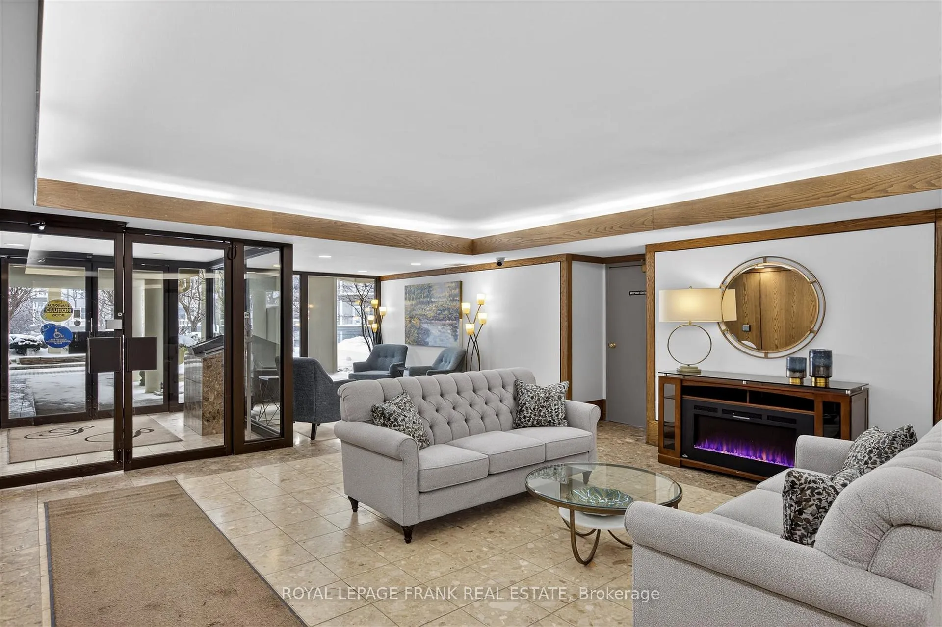 Photo 32 of Unit 404, 1818 Cherryhill Road, Peterborough, Monaghan Ward 2 — HOMEH